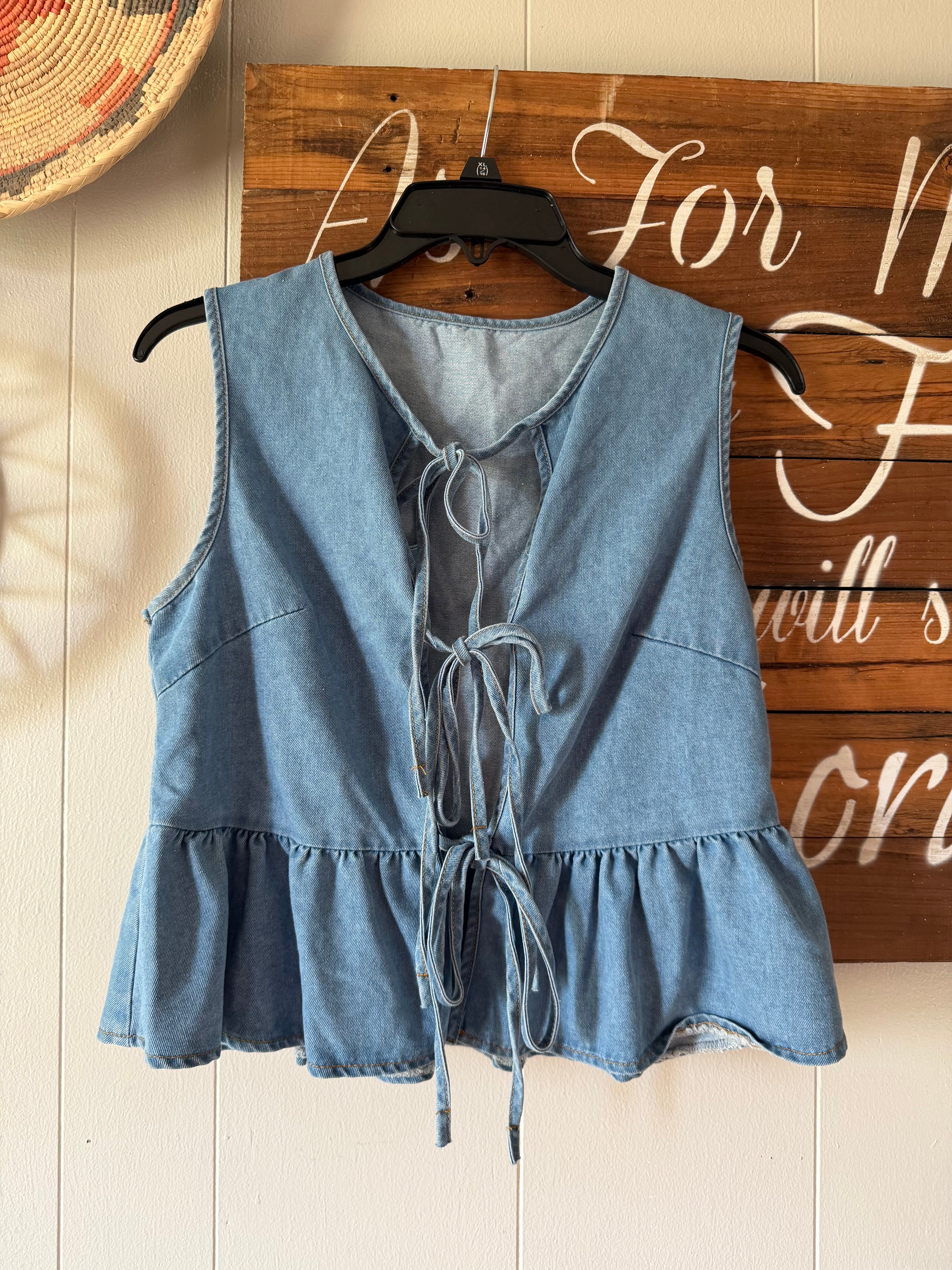 XS/S bow tie vest