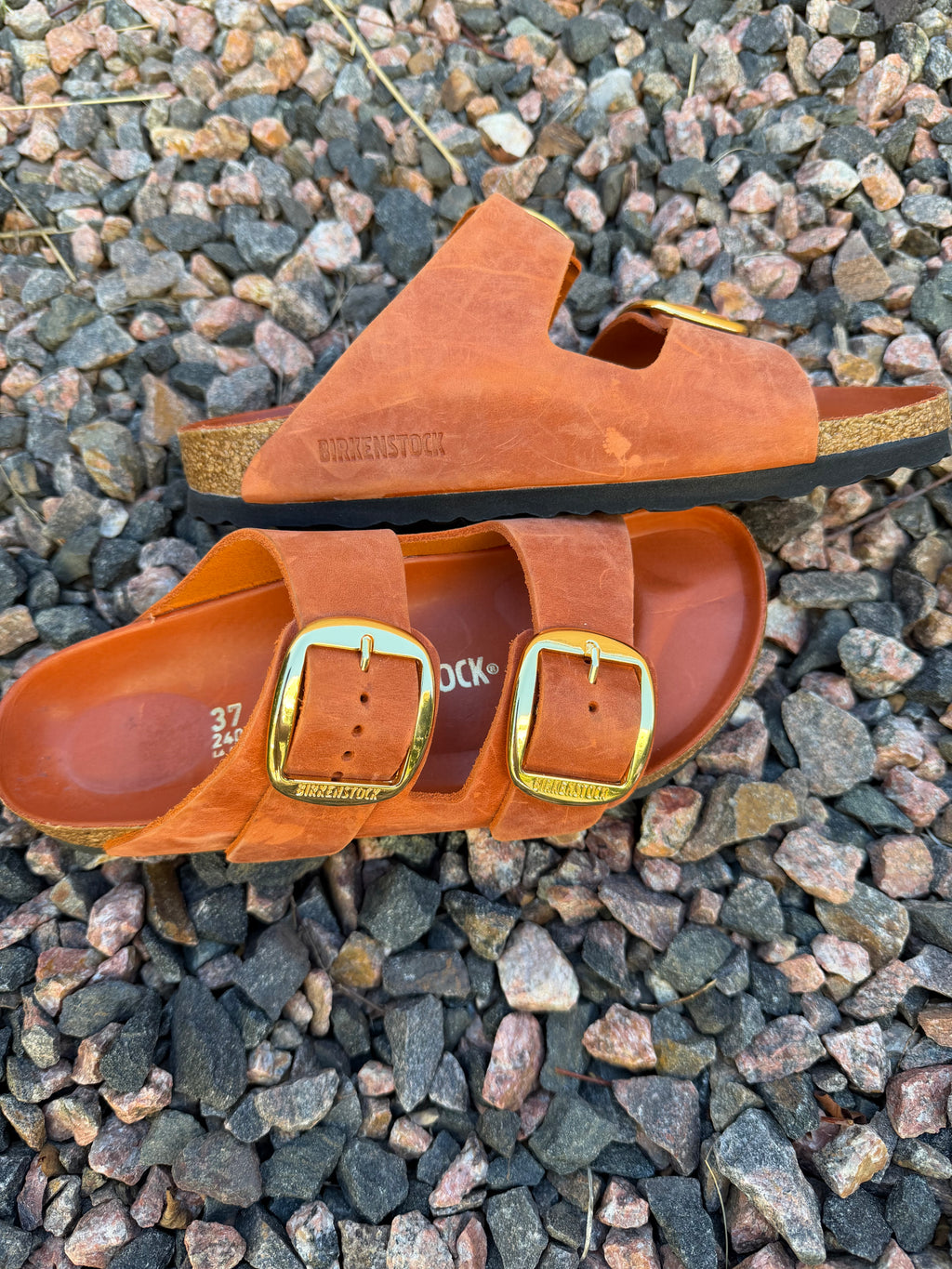 Stunning new burnt orange Birkenstocks 🔥🤩