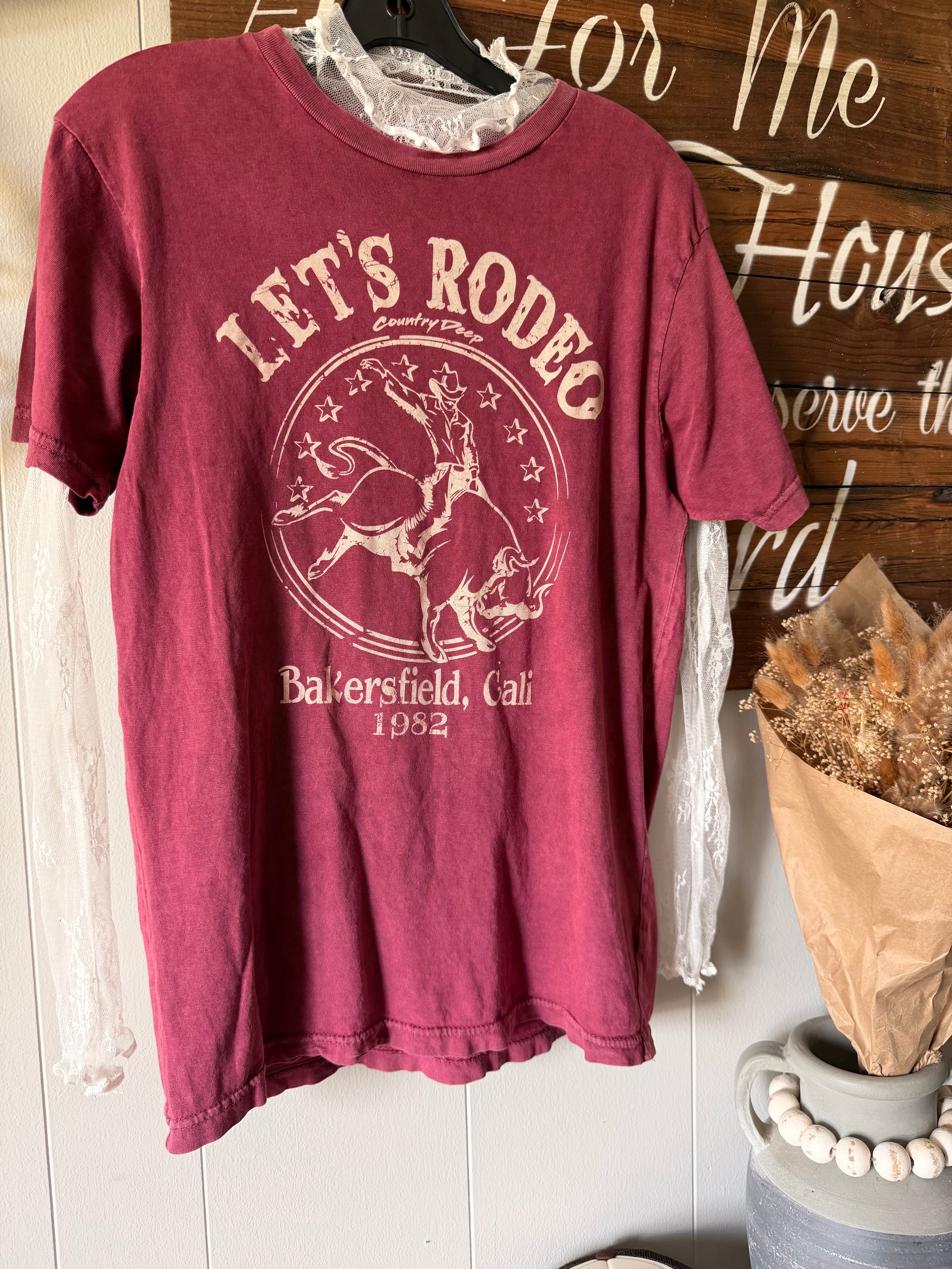 Distressed western tee (S/M)