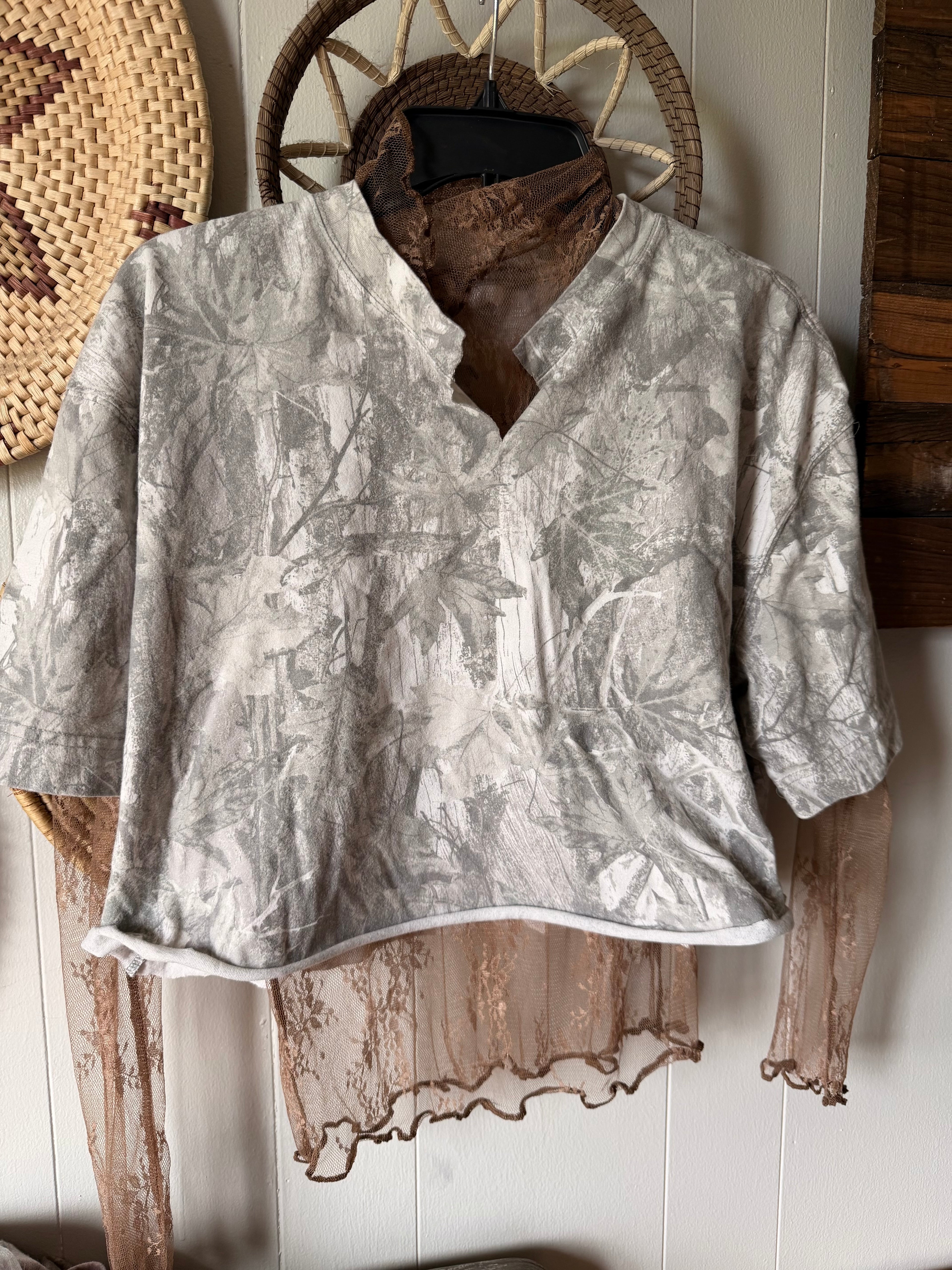 Revamped custom gray camo tee (l)