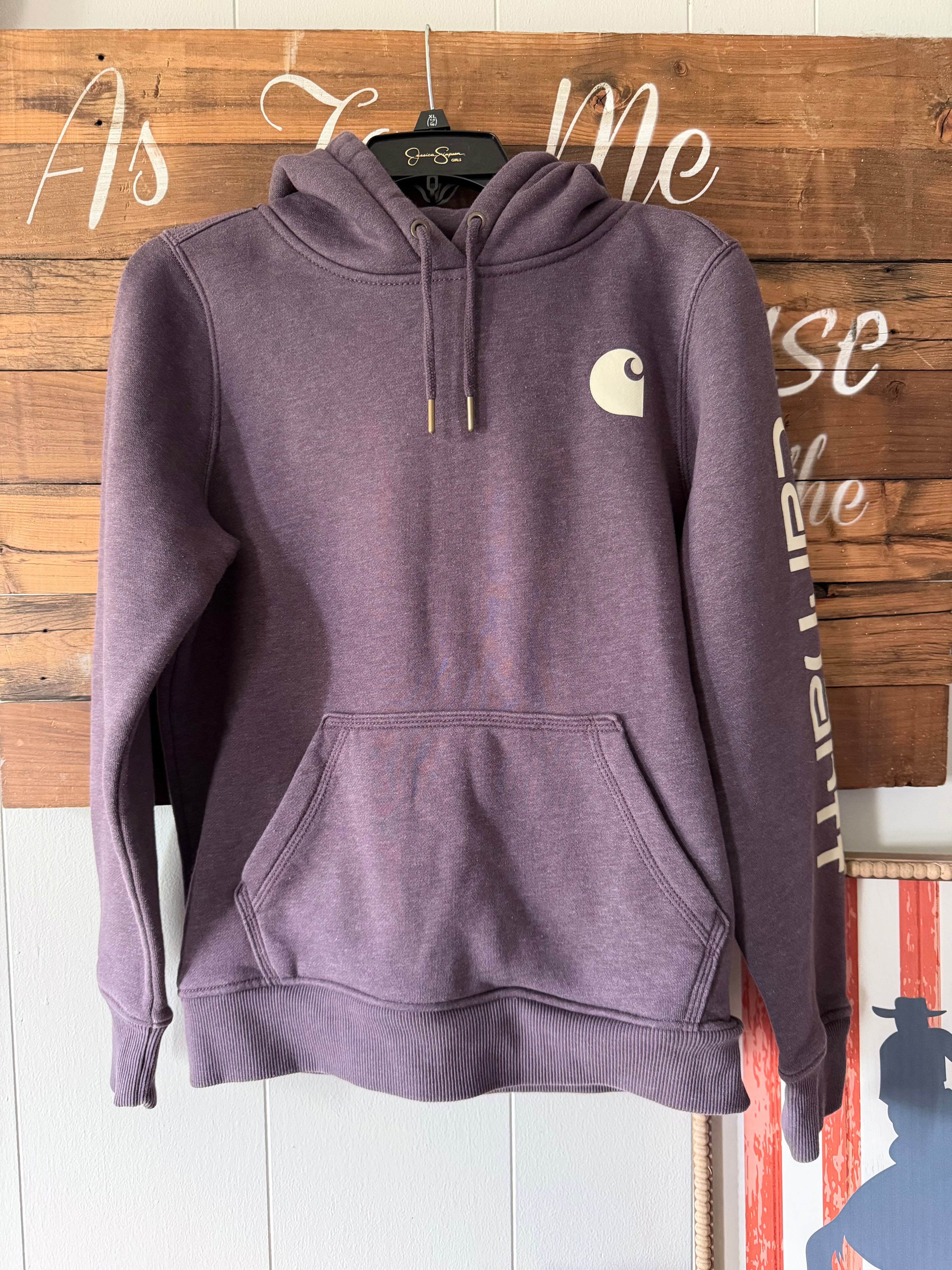 Plum Carhartt hoodie (xs)
