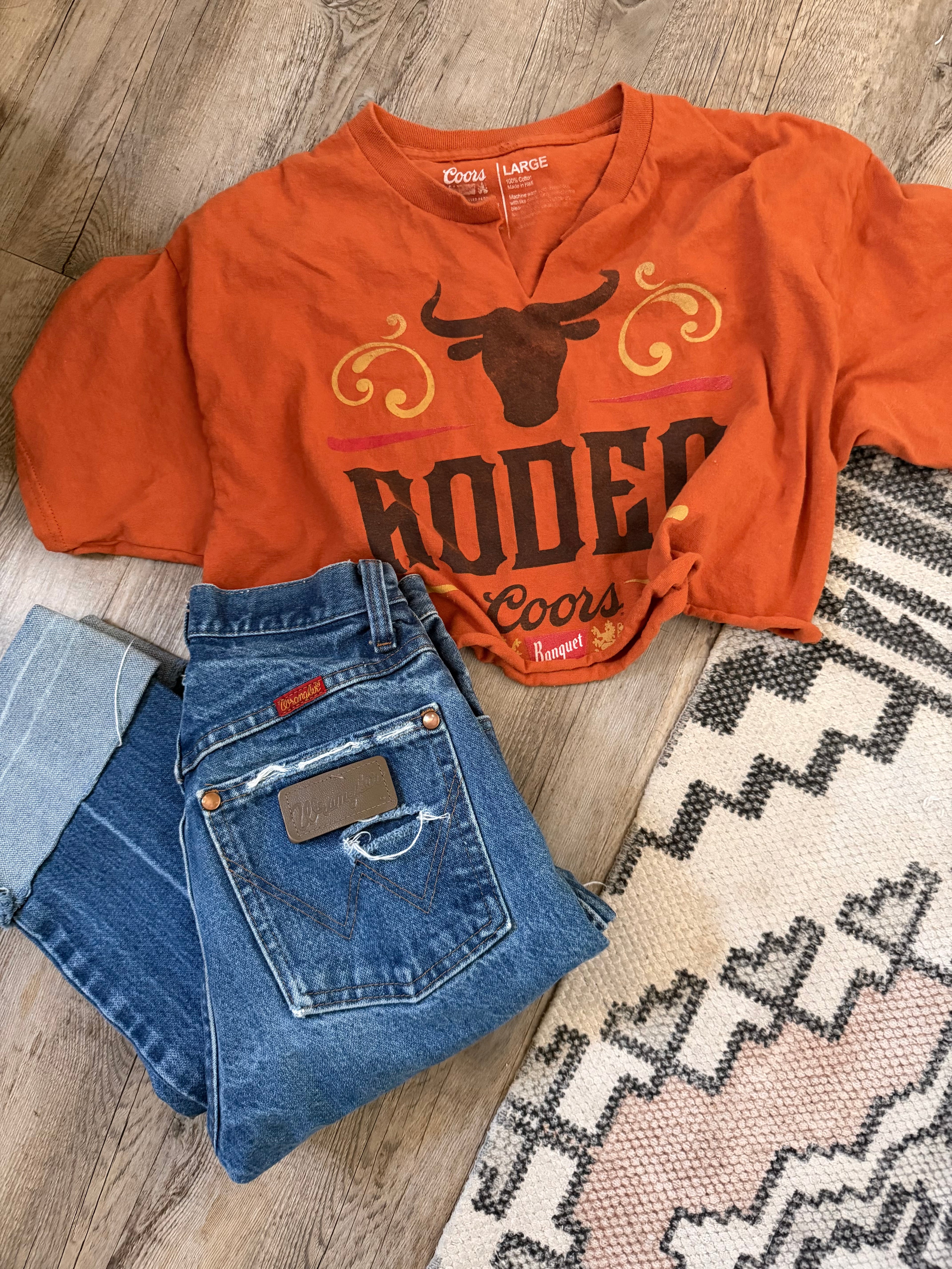 Custom distressed vintage Wrangler 🔥❤️‍🔥