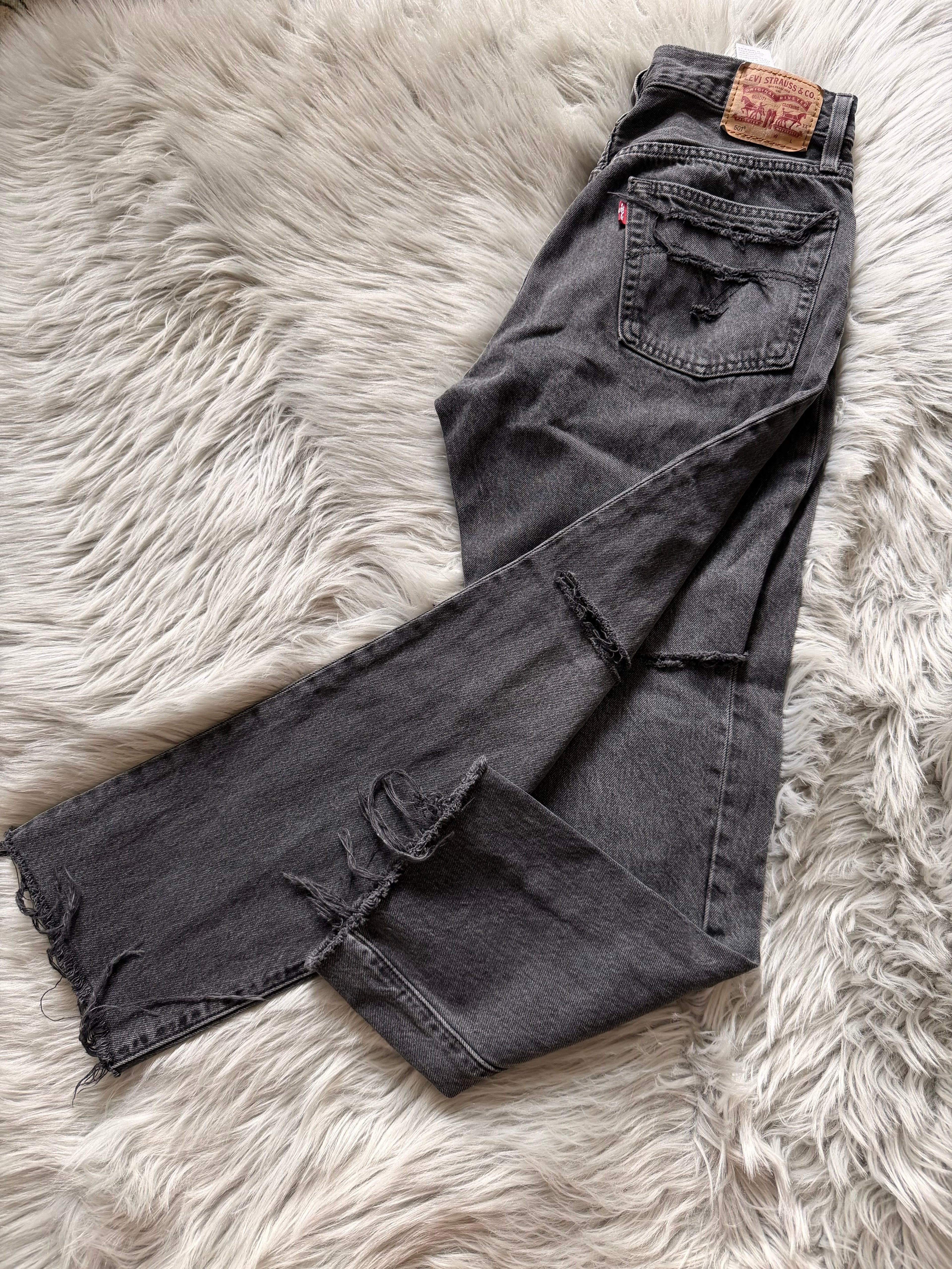 Custom distressed Levi’s size 27