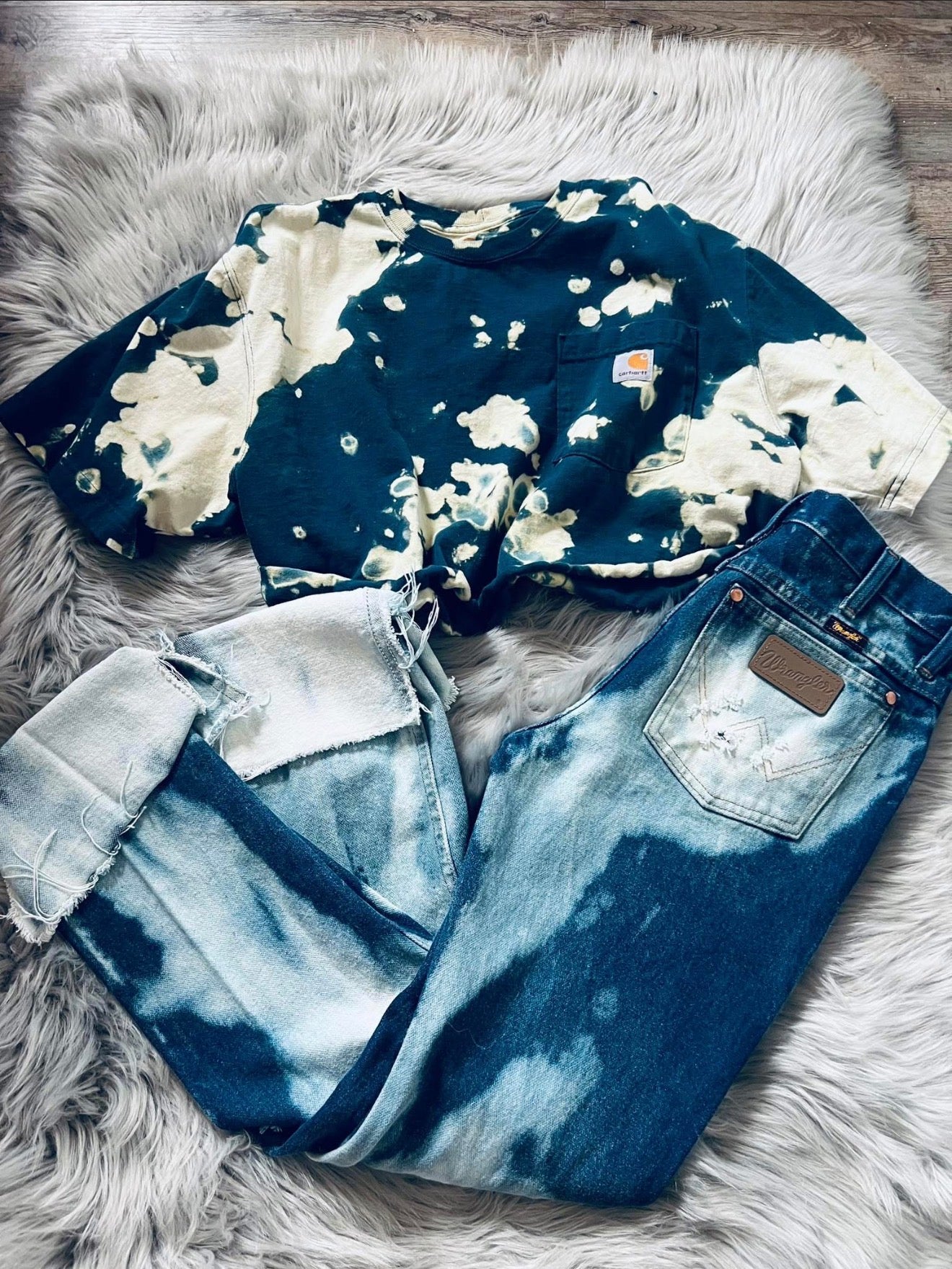 Mystery 🔥Custom acid washed Carhartt random pull tee ❤️‍🔥🔥