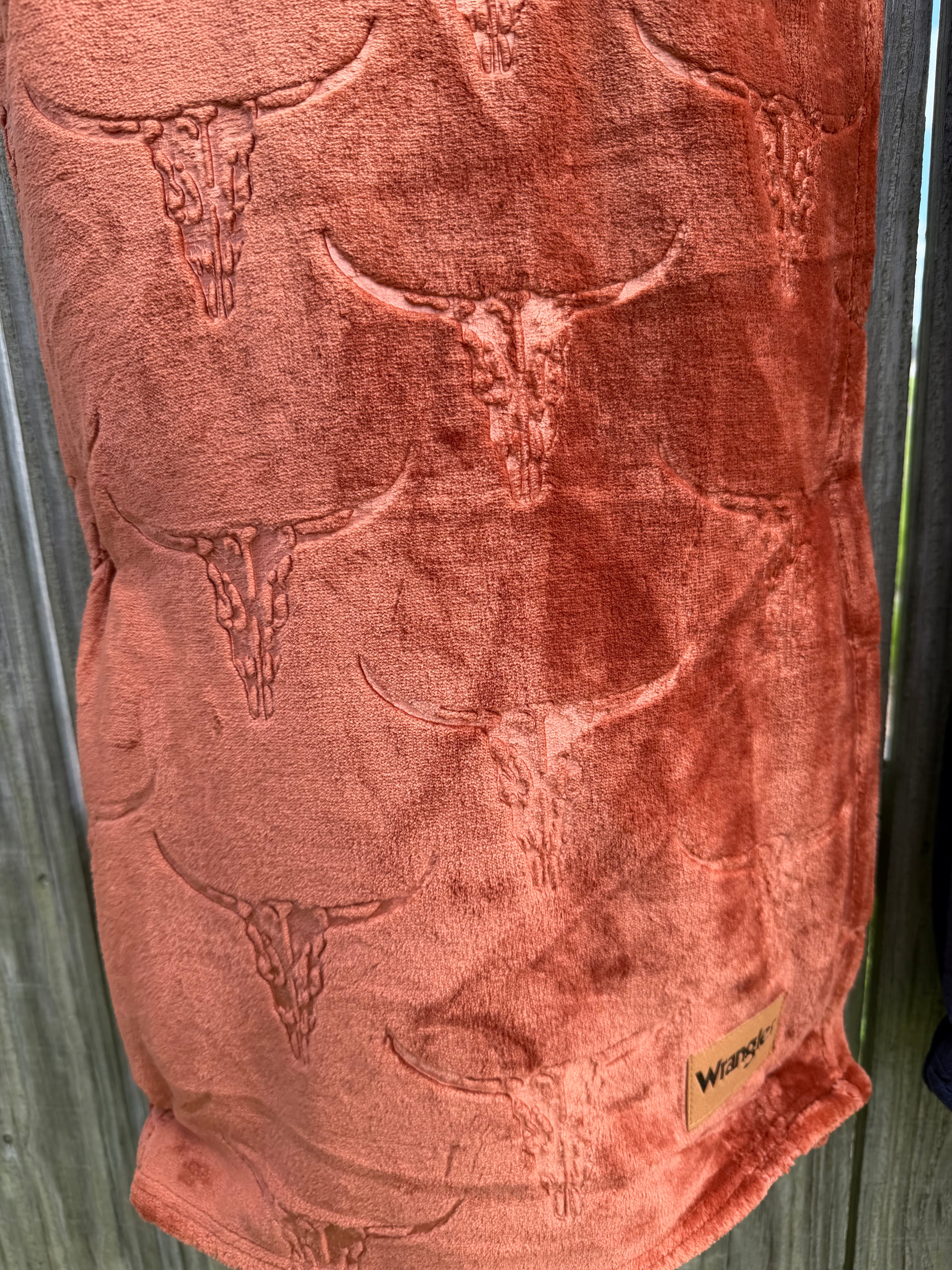 Wrangler fleece throw 60x70