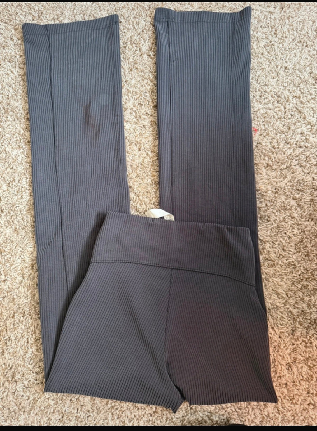 Lulu lemon high rise ribbed softstreme flare leggings size 0