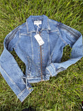 Stunning 🤩 Wrangler studded denim jacket 🔥
