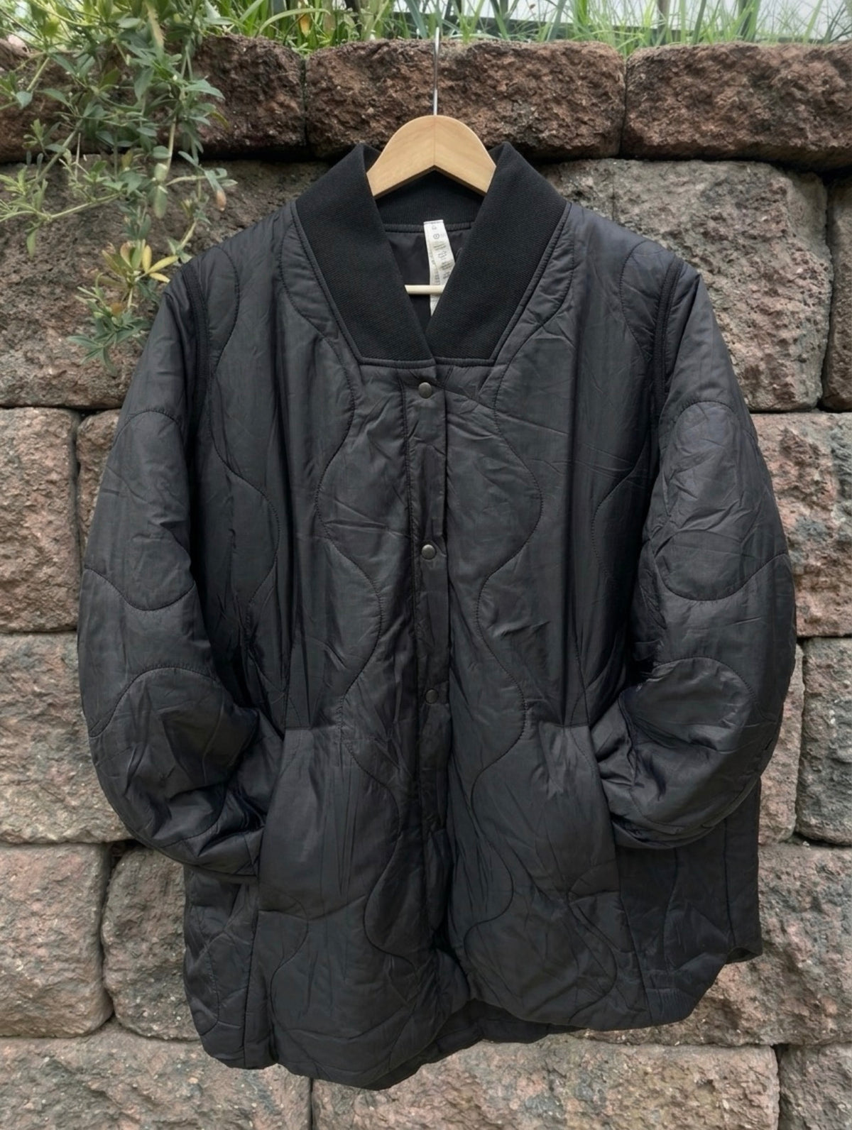Lulu Lemon quilted insulated bomber jacket 🔥🍂 Size 12