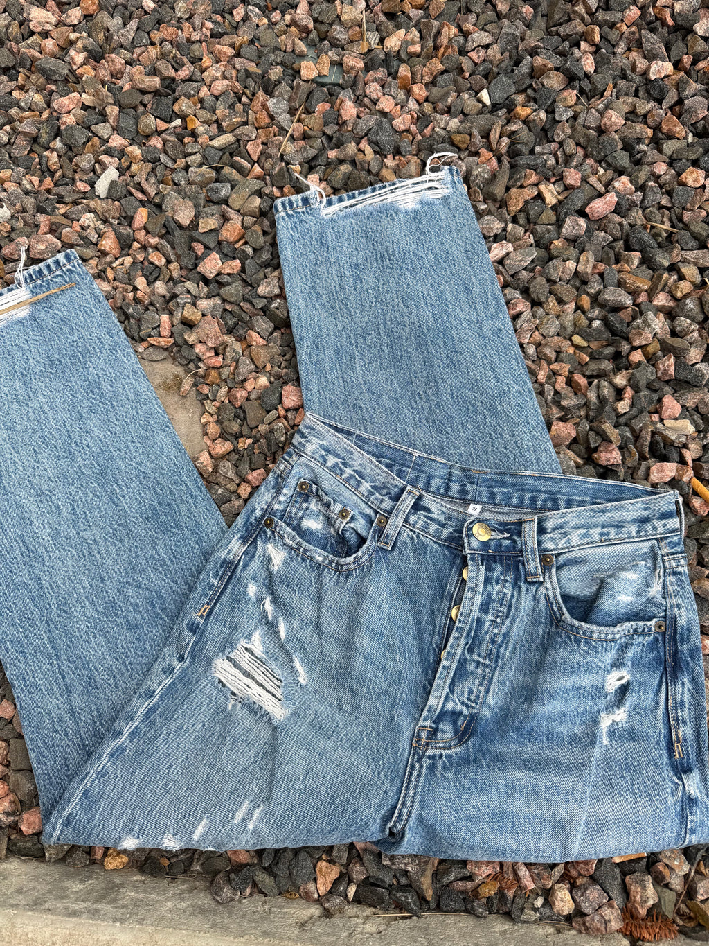 Pistola distressed denim 🔥 size 27