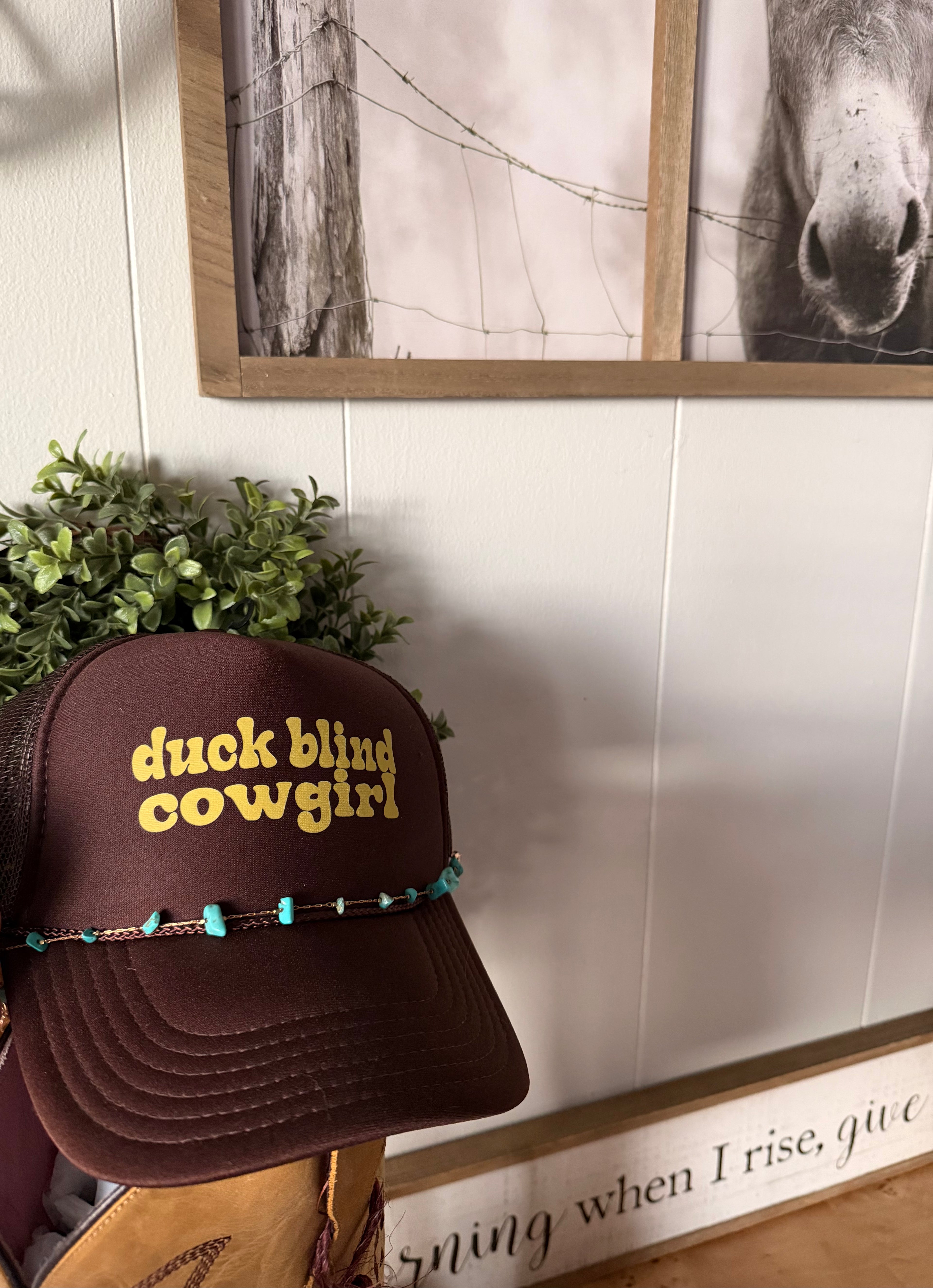 Trucker hat with faux turquoise accent 🔥