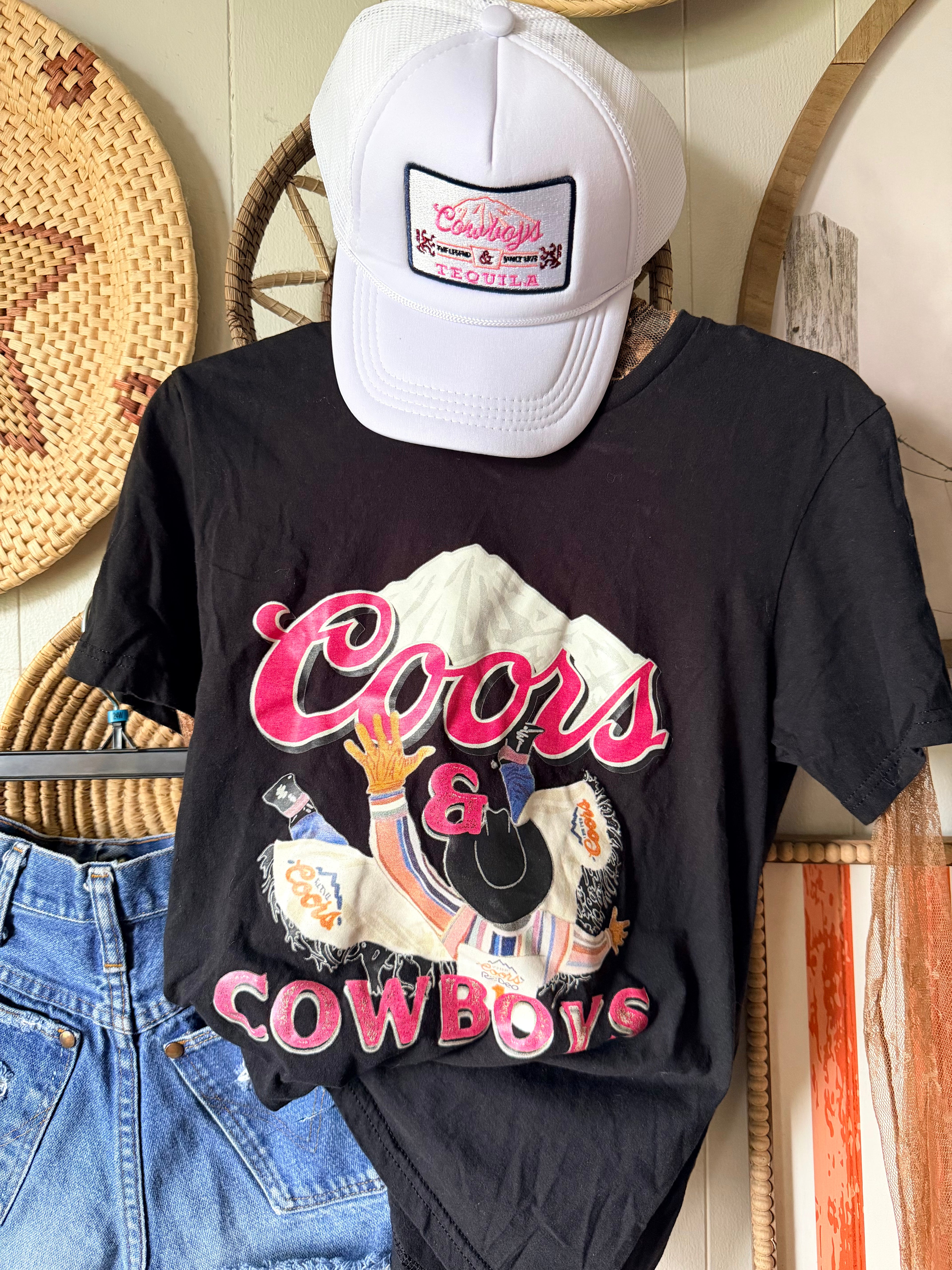 Cowboys and Tequila trucker 💖