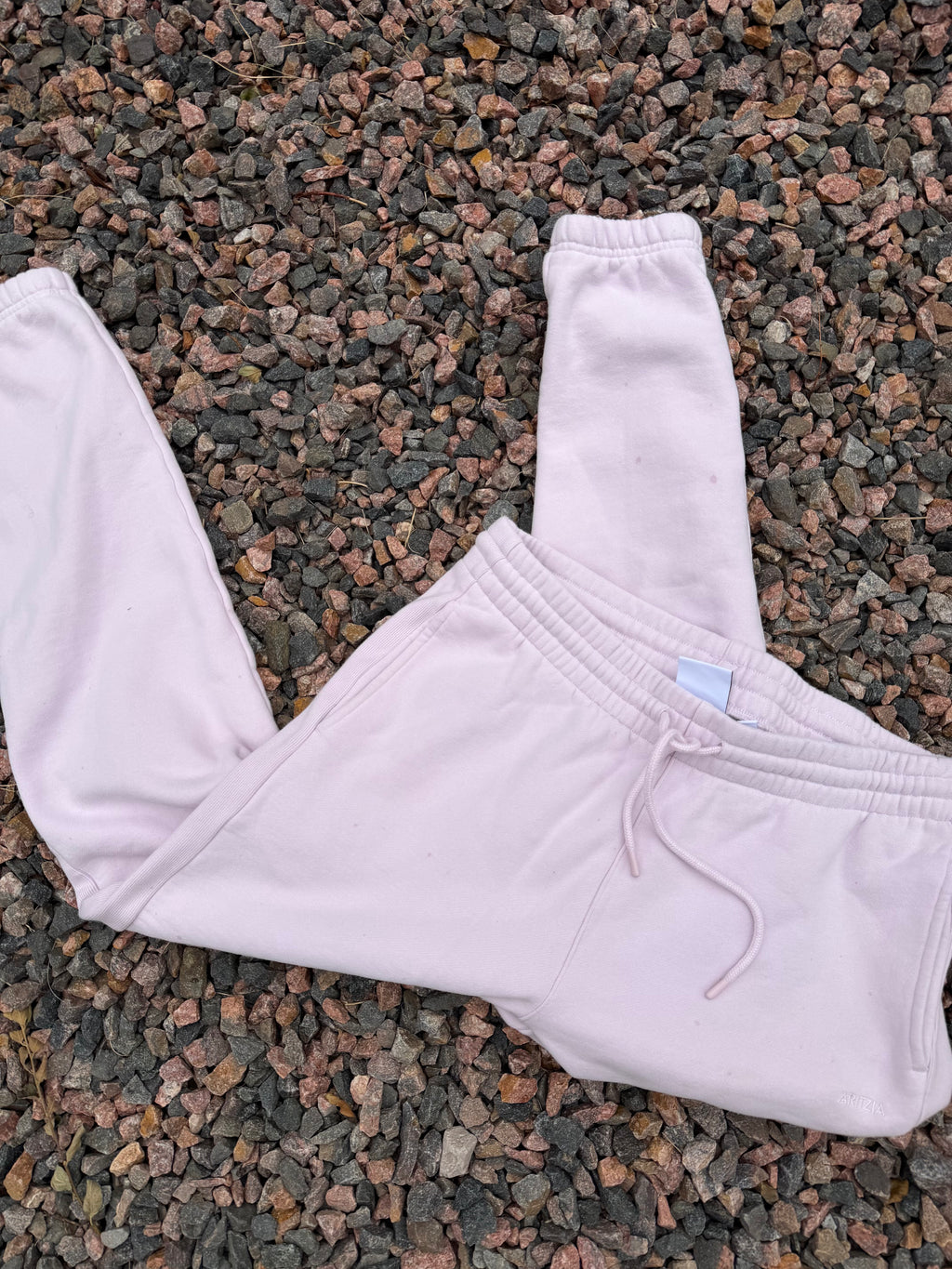 Pale pink Aritzia joggers (L)