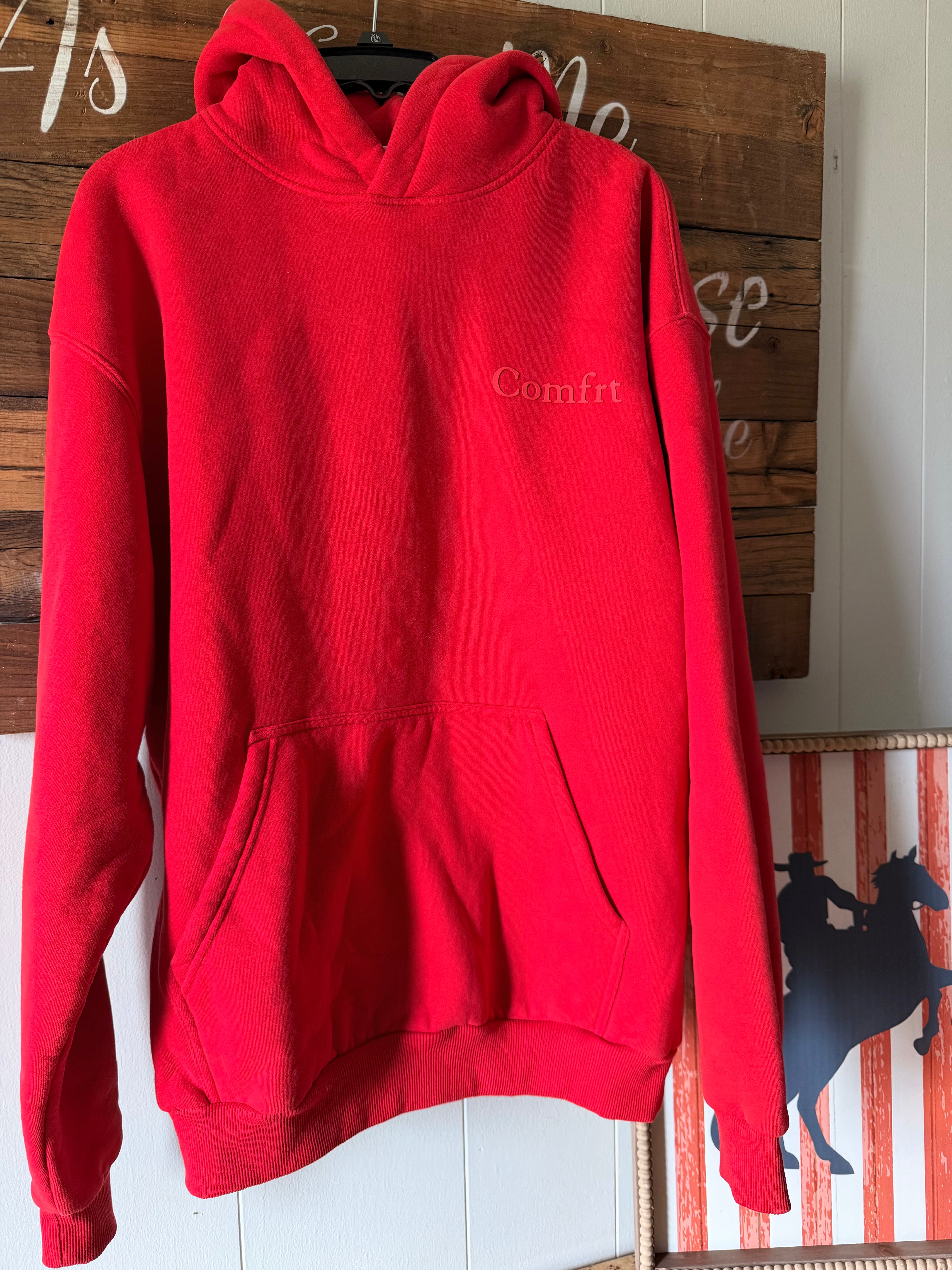 COMFRT Hoodie (M)