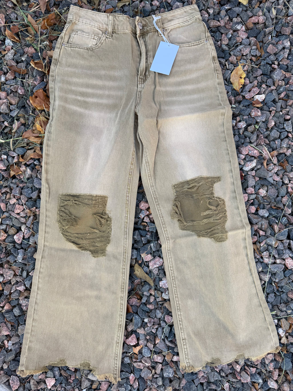 Fall must have denim 🤩 tan distressed