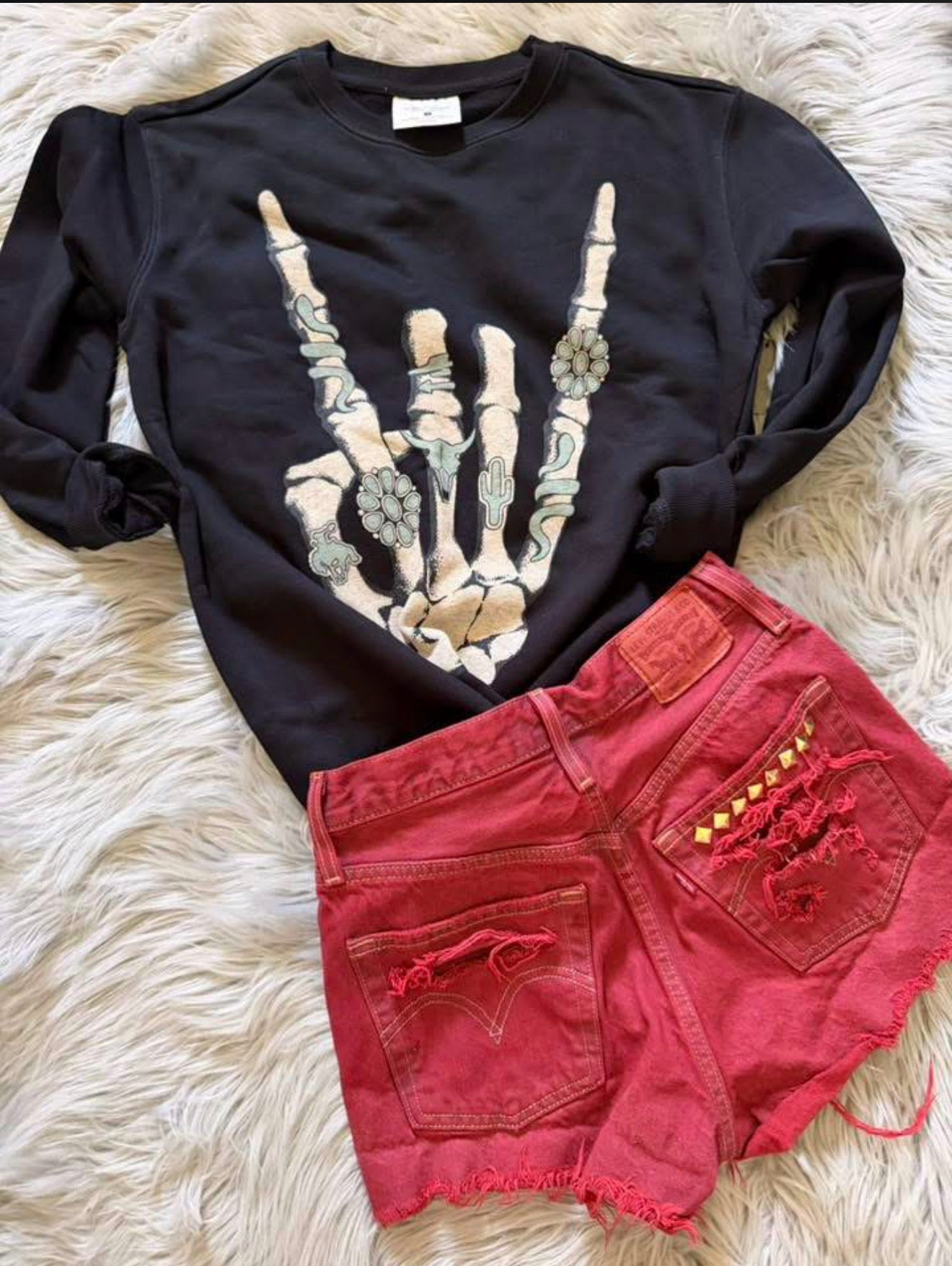 Boutique skull crew (s)