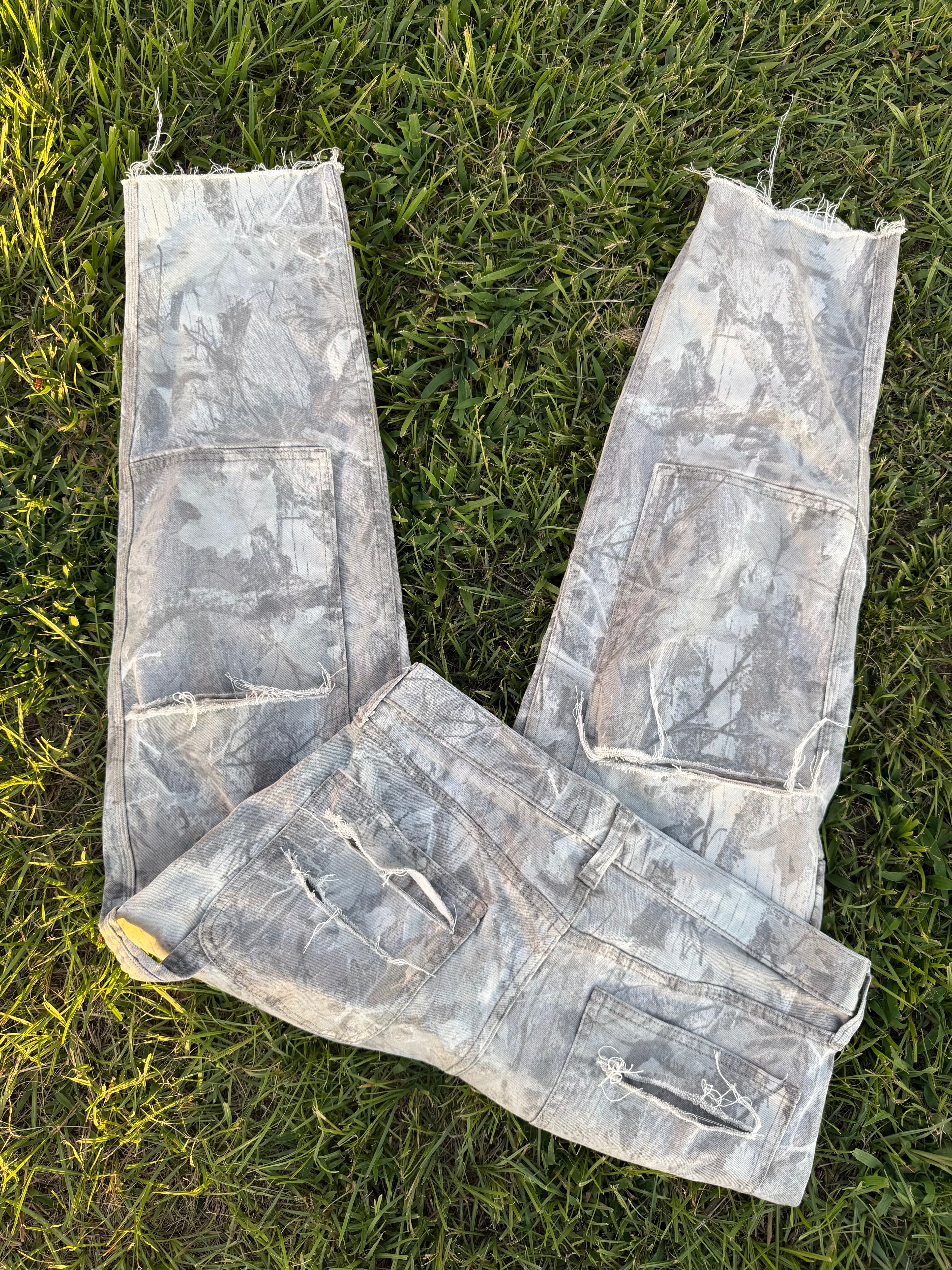 Light camo double knee distressed 🔥 (30/30)