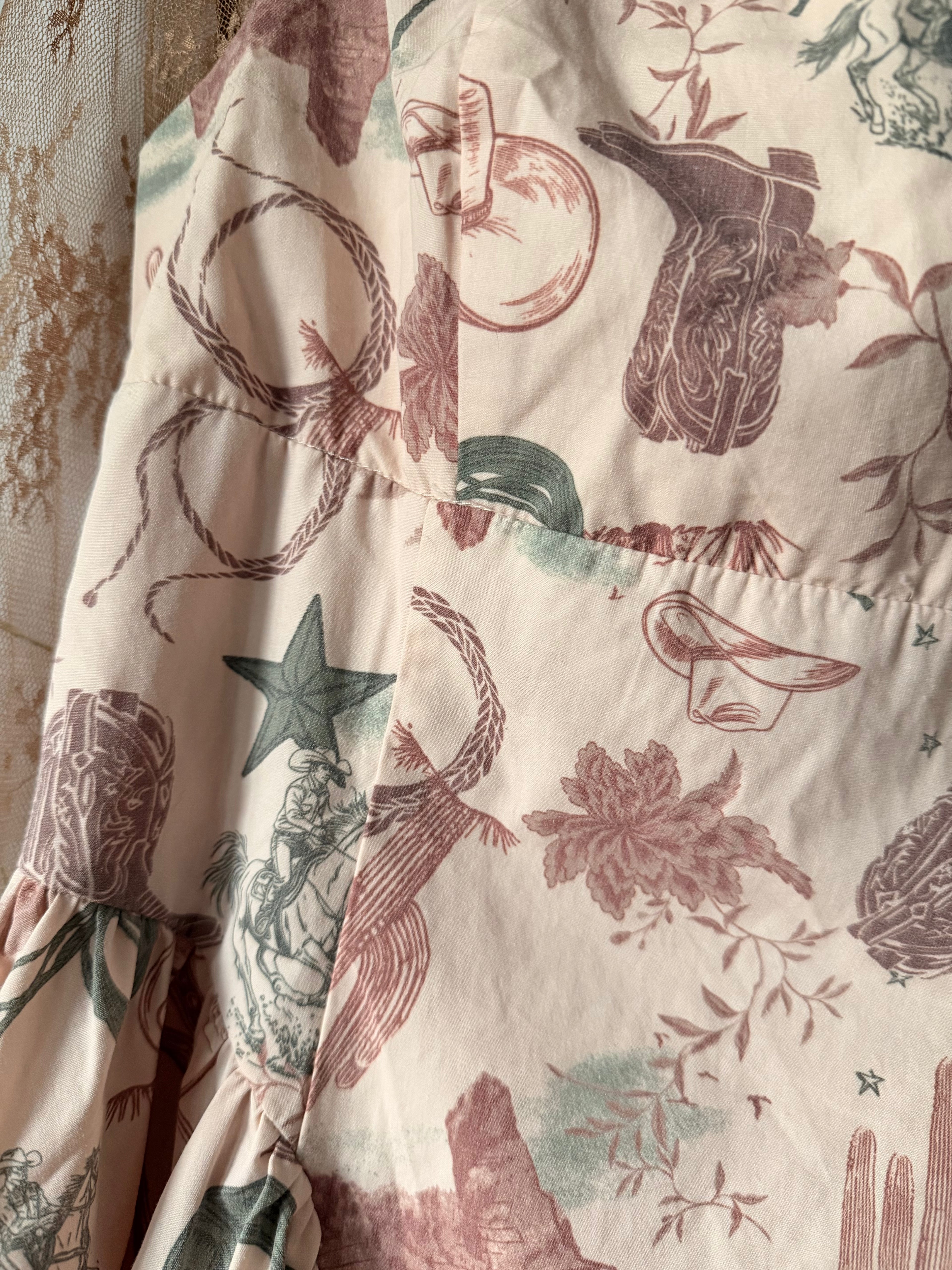 Western dress (L)