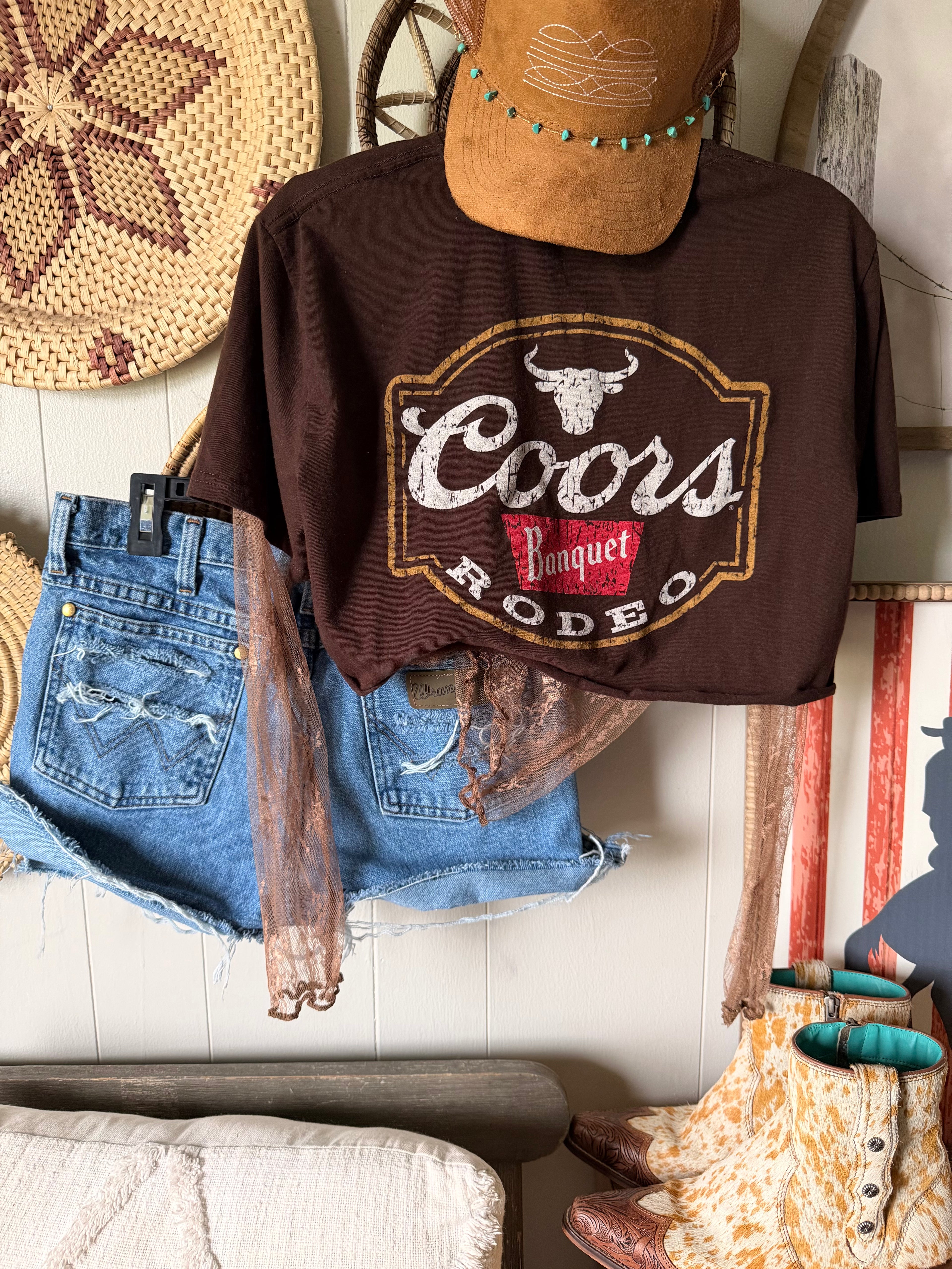 Custom cropped tee