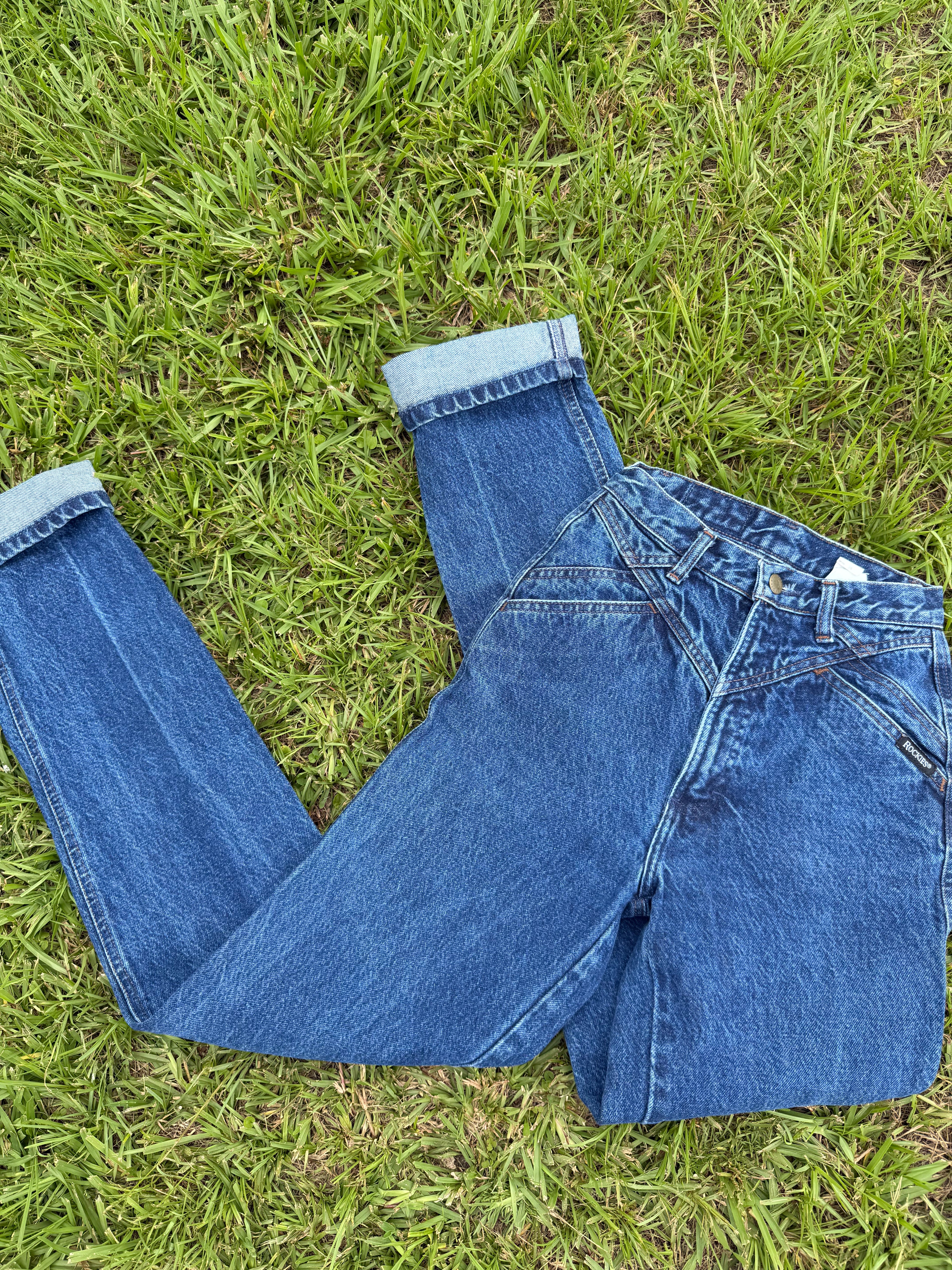Vintage Rockies 😍🔥 waist measures 23/24 inch