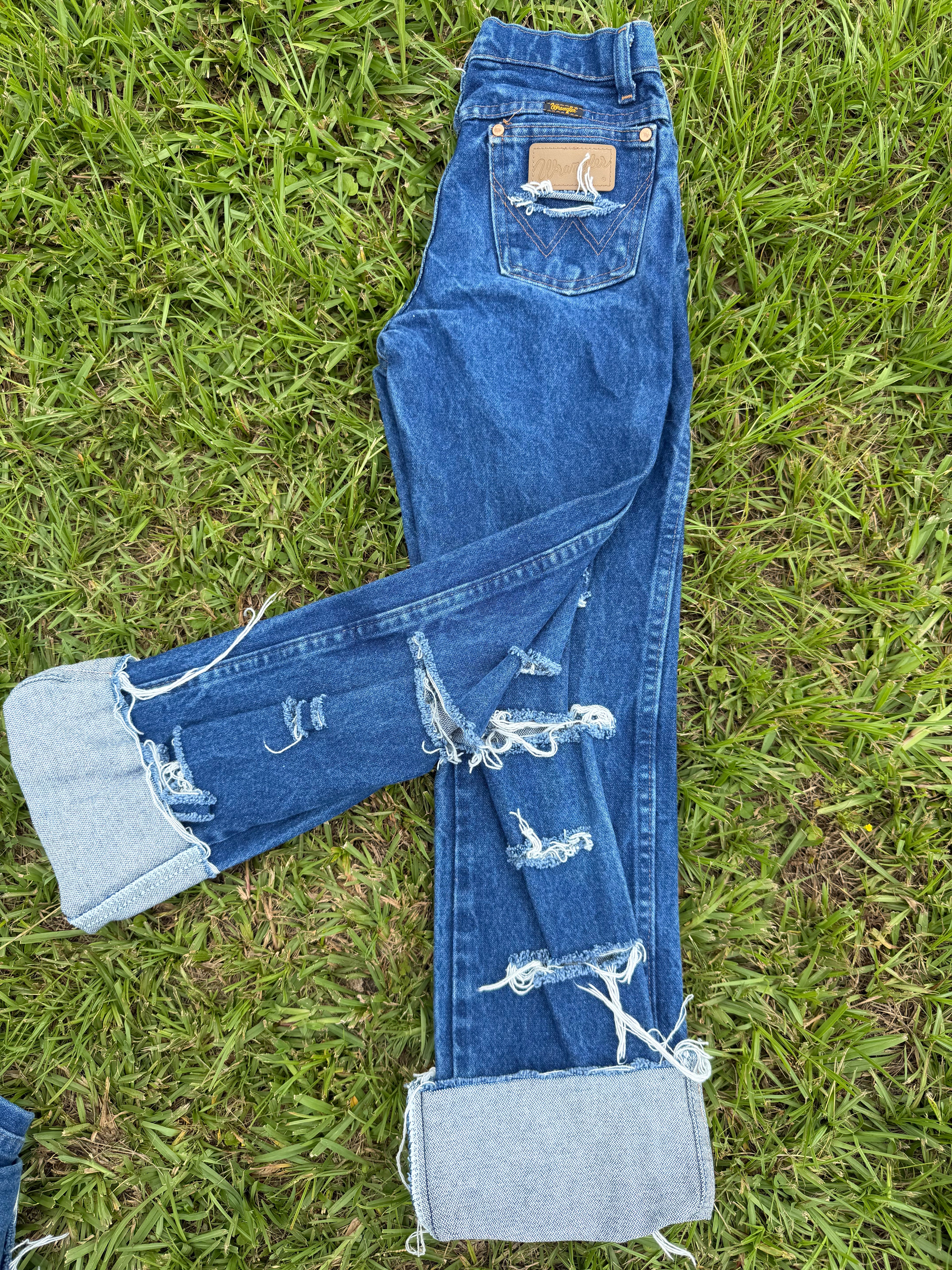 Youth size 12slim 🥰🔥