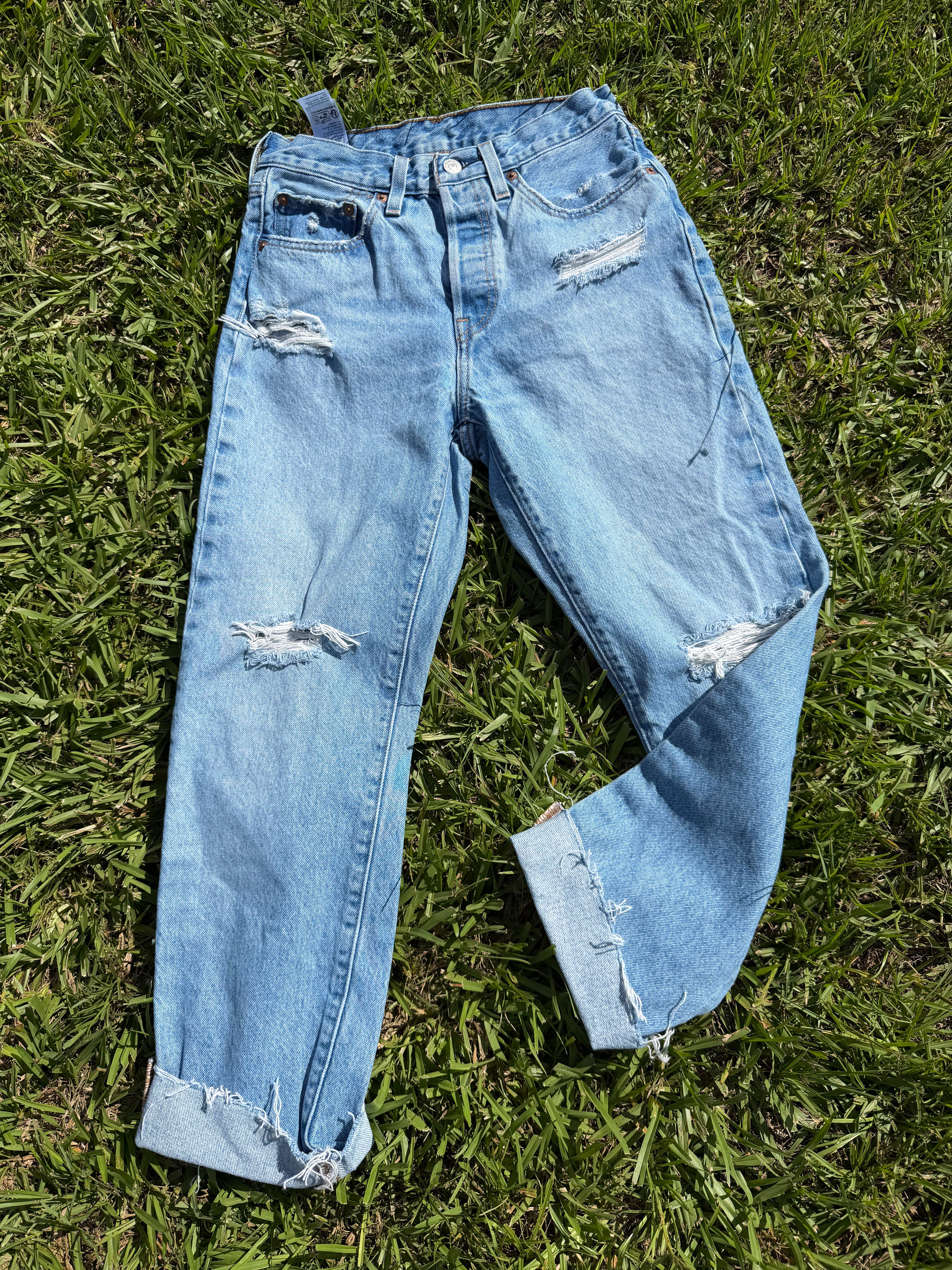 Custom distressed Levi’s size 26