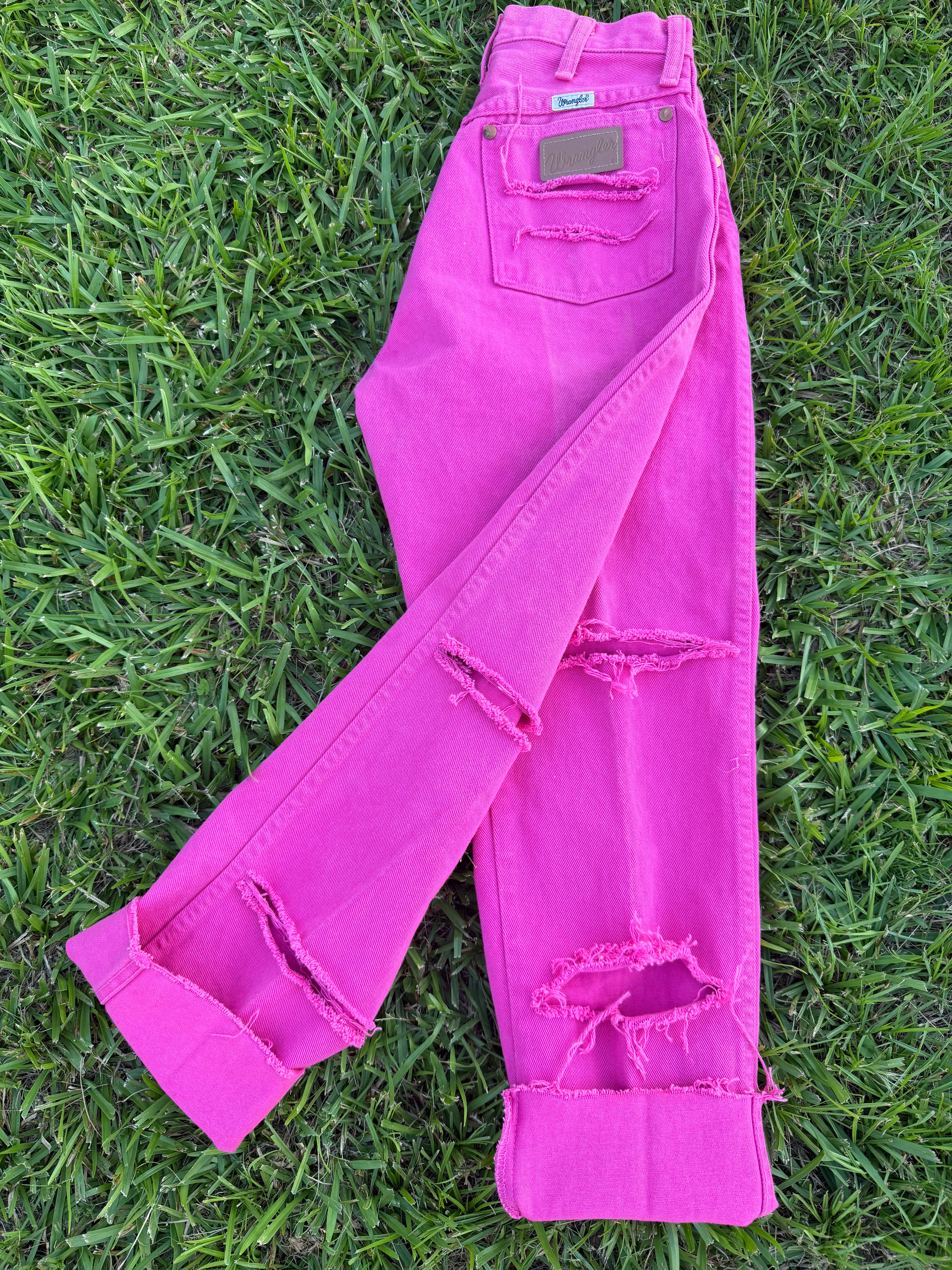 Barbie 💖 pink vintage 90s custom wrangler