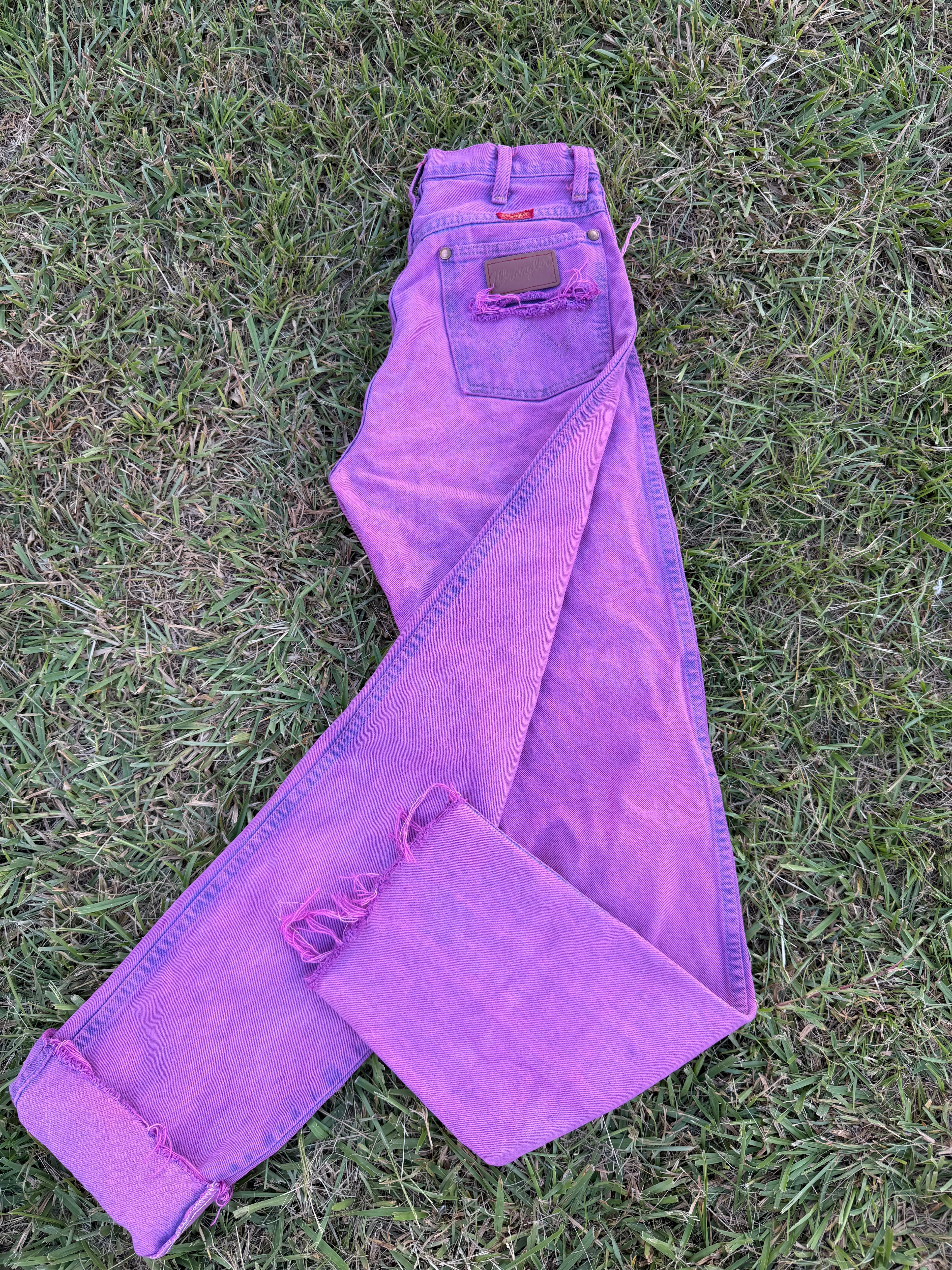 Custom distressed 🔥 Pink/Purple acid washed vintage wrangler