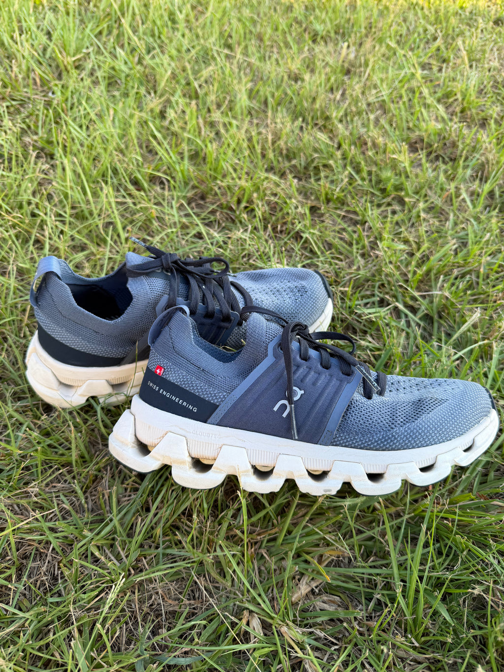 Woman’s size 6 On Clouds