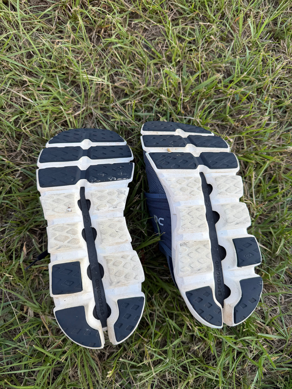 Woman’s size 6 On Clouds