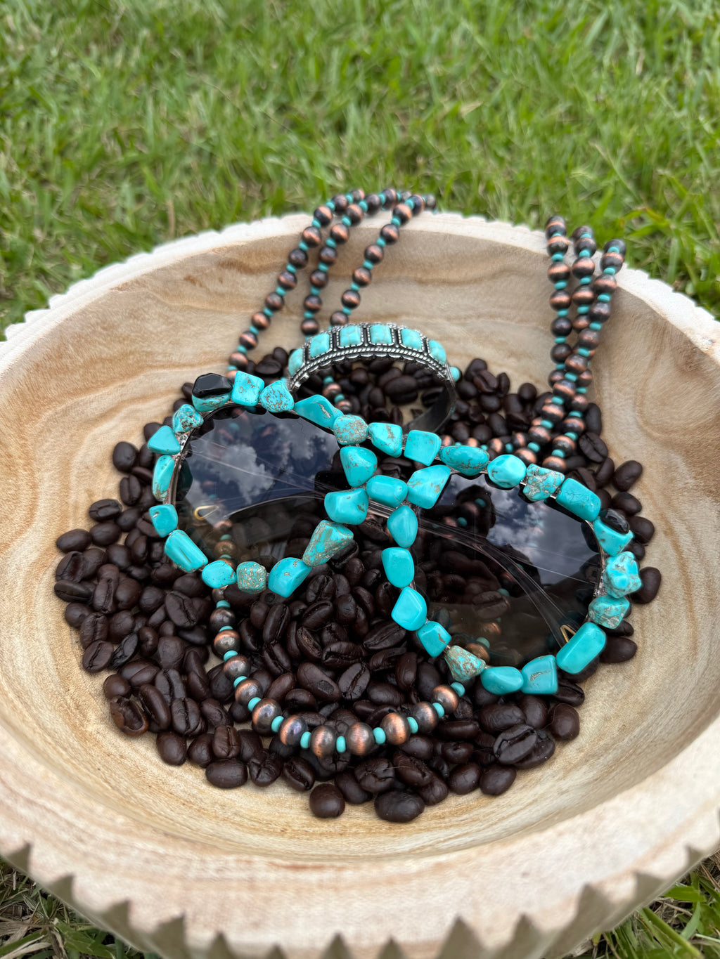 Stunning 🤩 ultra stoned turquoise sunnies 🦋