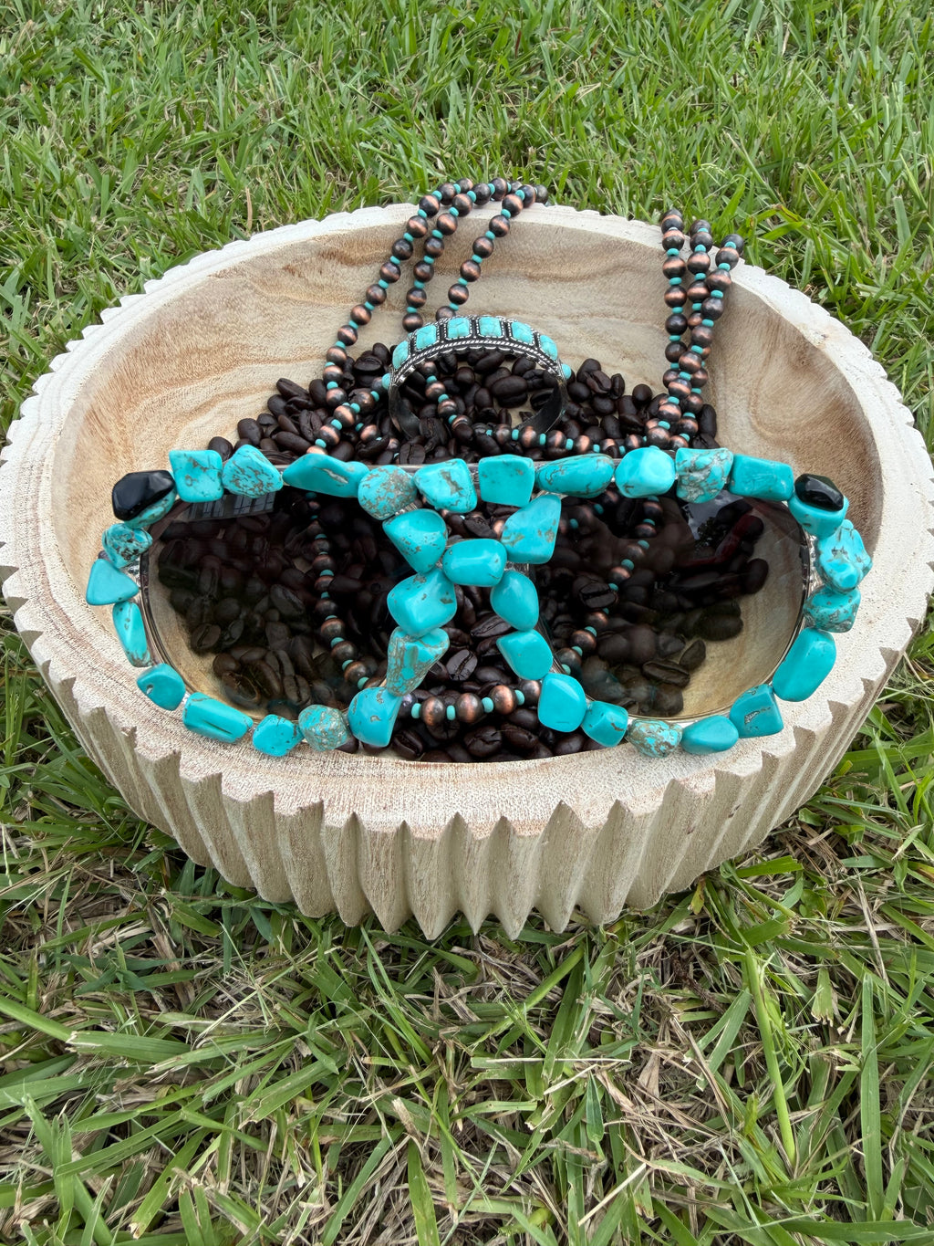 Stunning 🤩 ultra stoned turquoise sunnies 🦋