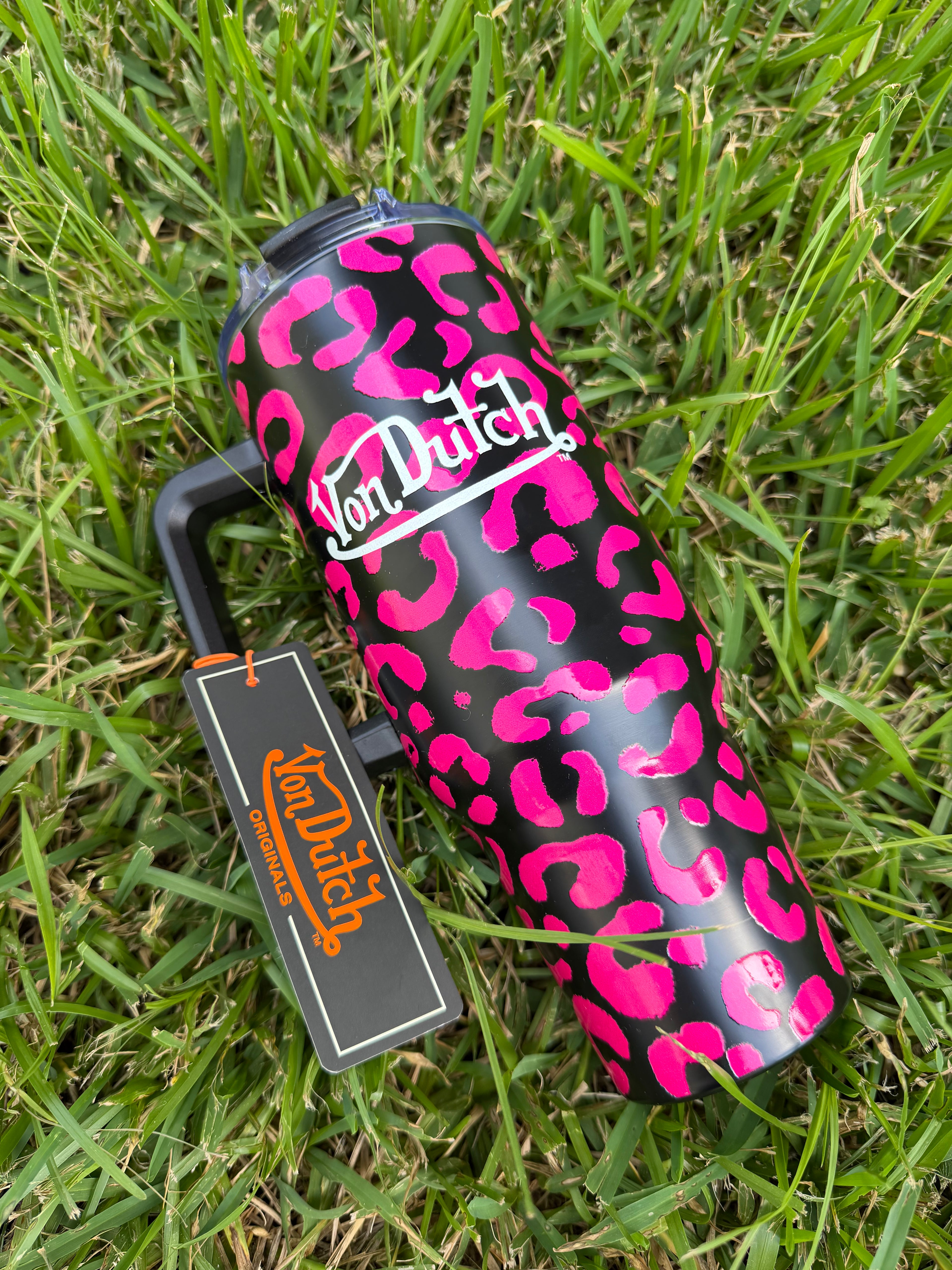 Y2K style 40oz water bottle