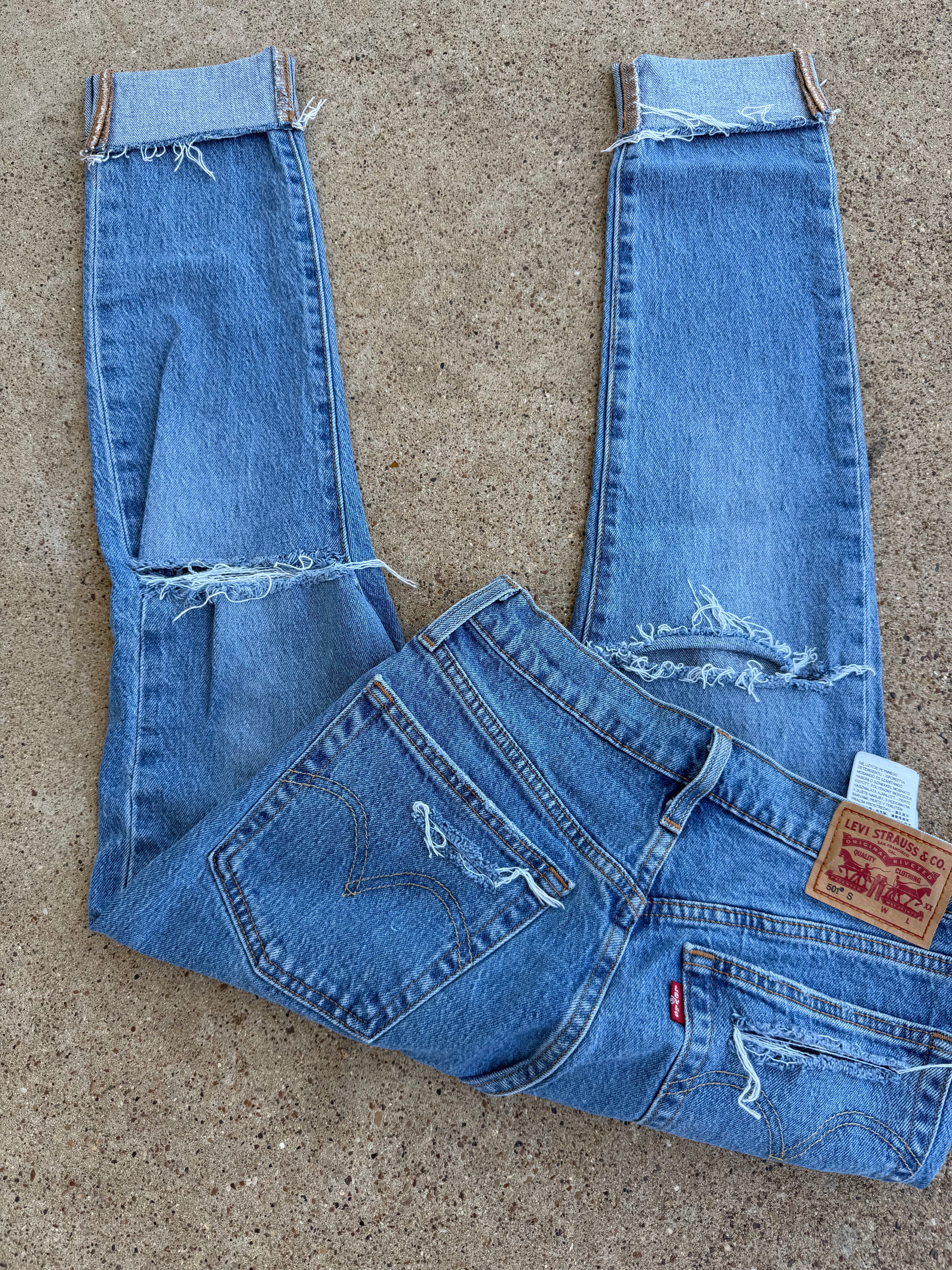 Custom distressed Levi’s size 25