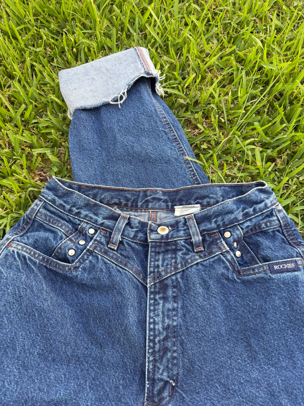 Vintage studded Rockies (fits 28)