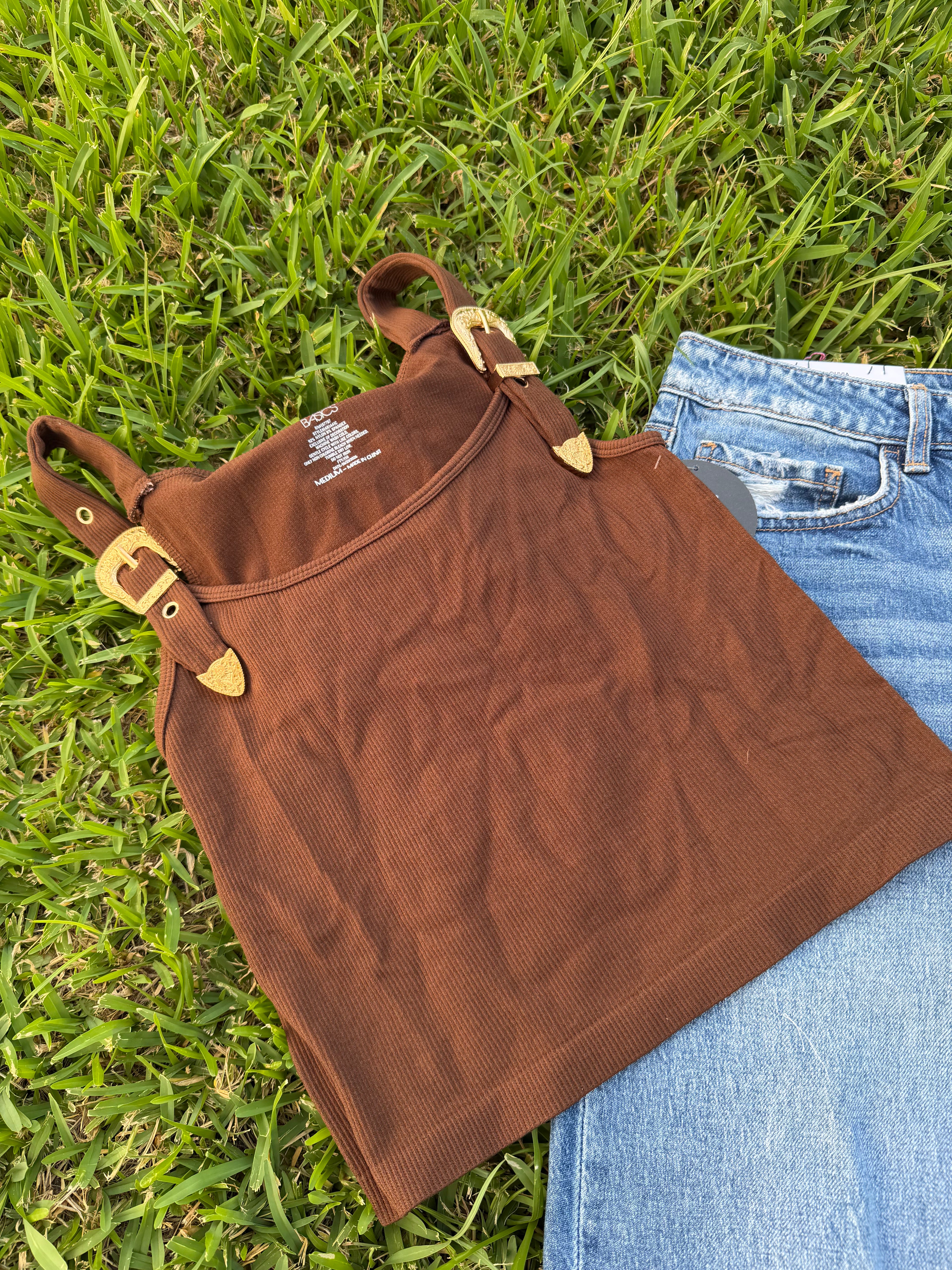 Ribbed Buckle Tank
