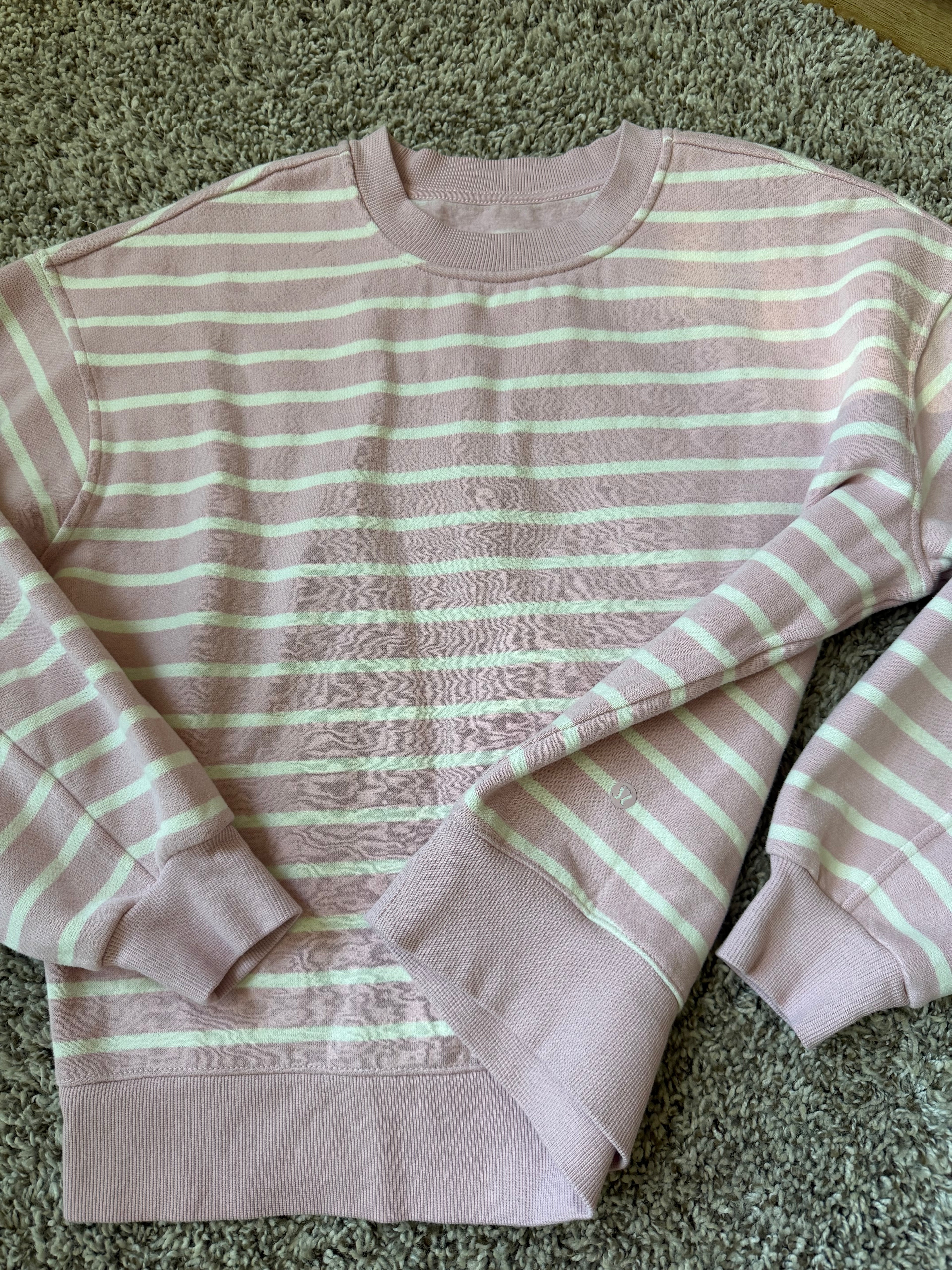 Lululemon Perfectly Oversized Fleece Crewneck Pullover (fits size 2/4ish)