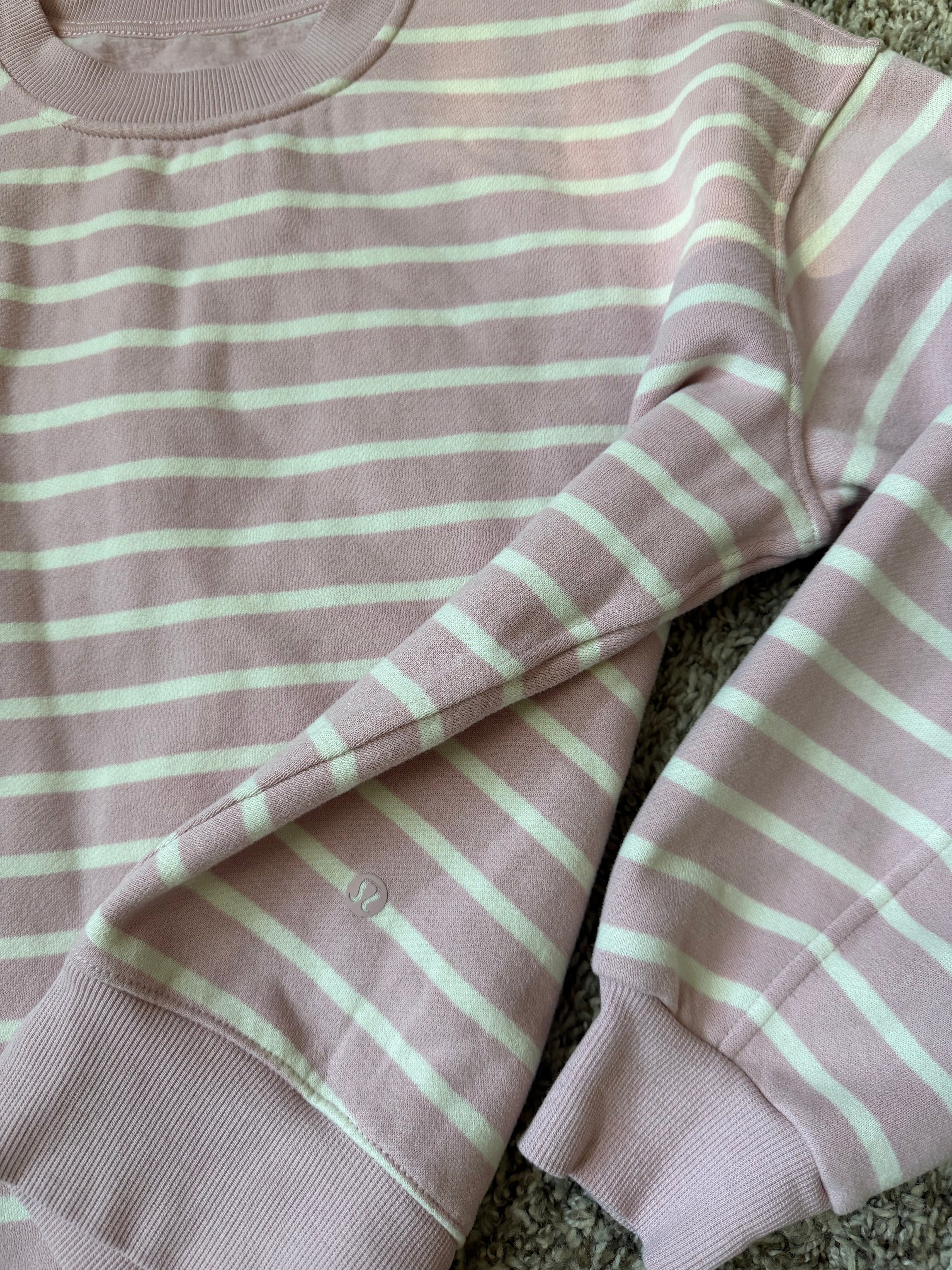 Lululemon Perfectly Oversized Fleece Crewneck Pullover (fits size 2/4ish)