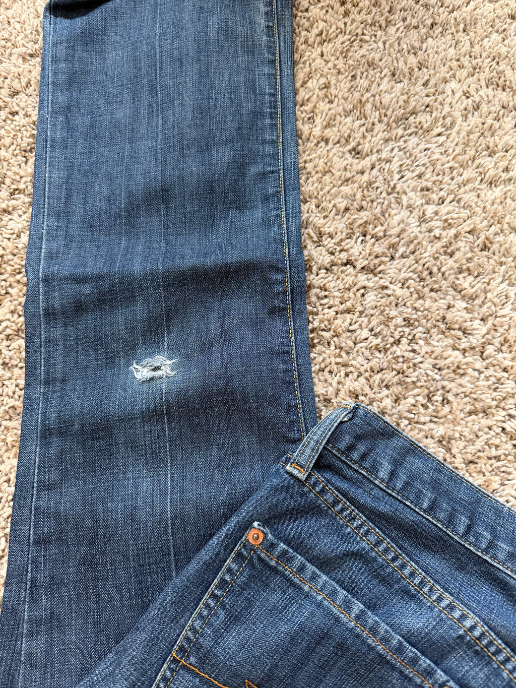 Vintage sevens size 28 (distressed)