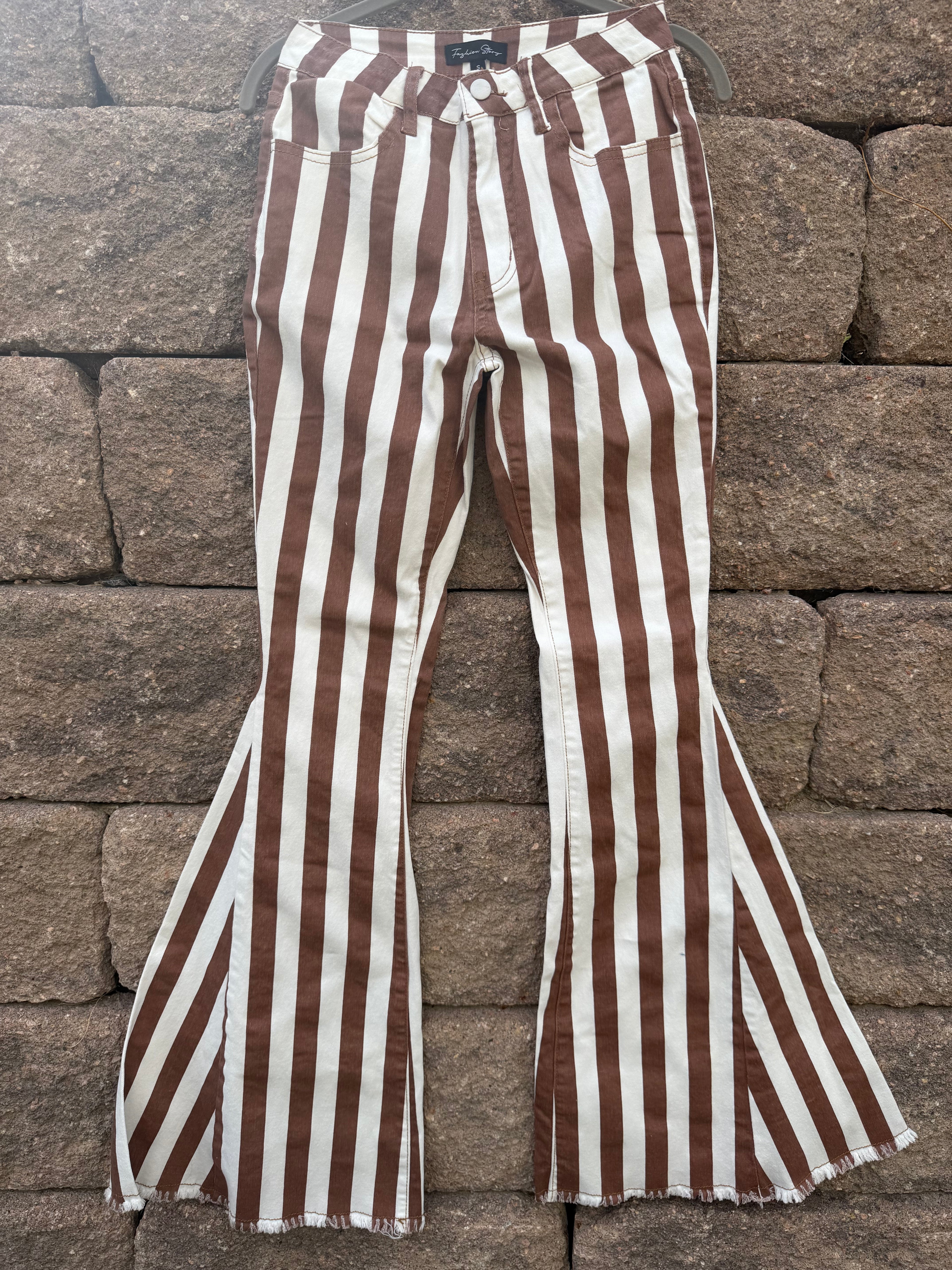 High rise striped boutique flares ⚡️🤩
