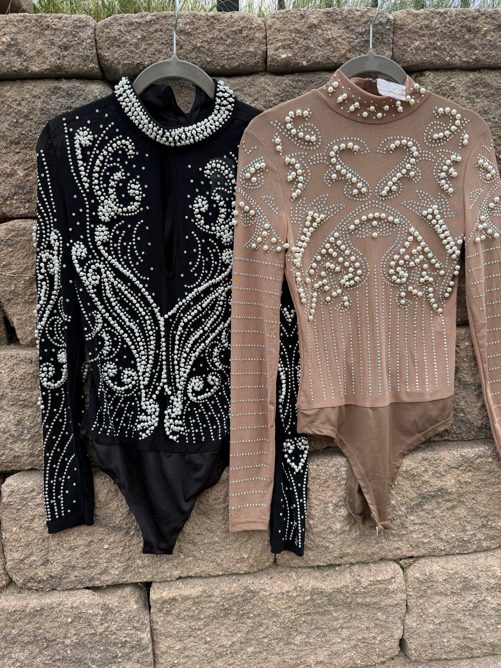 Stunning 🤩 mesh body suits (S & L)