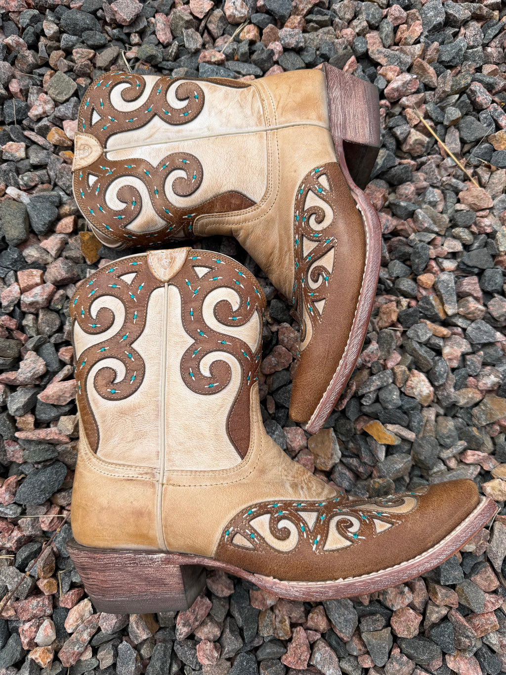 Stunning 🤩 Ariat RIO boots (7b)