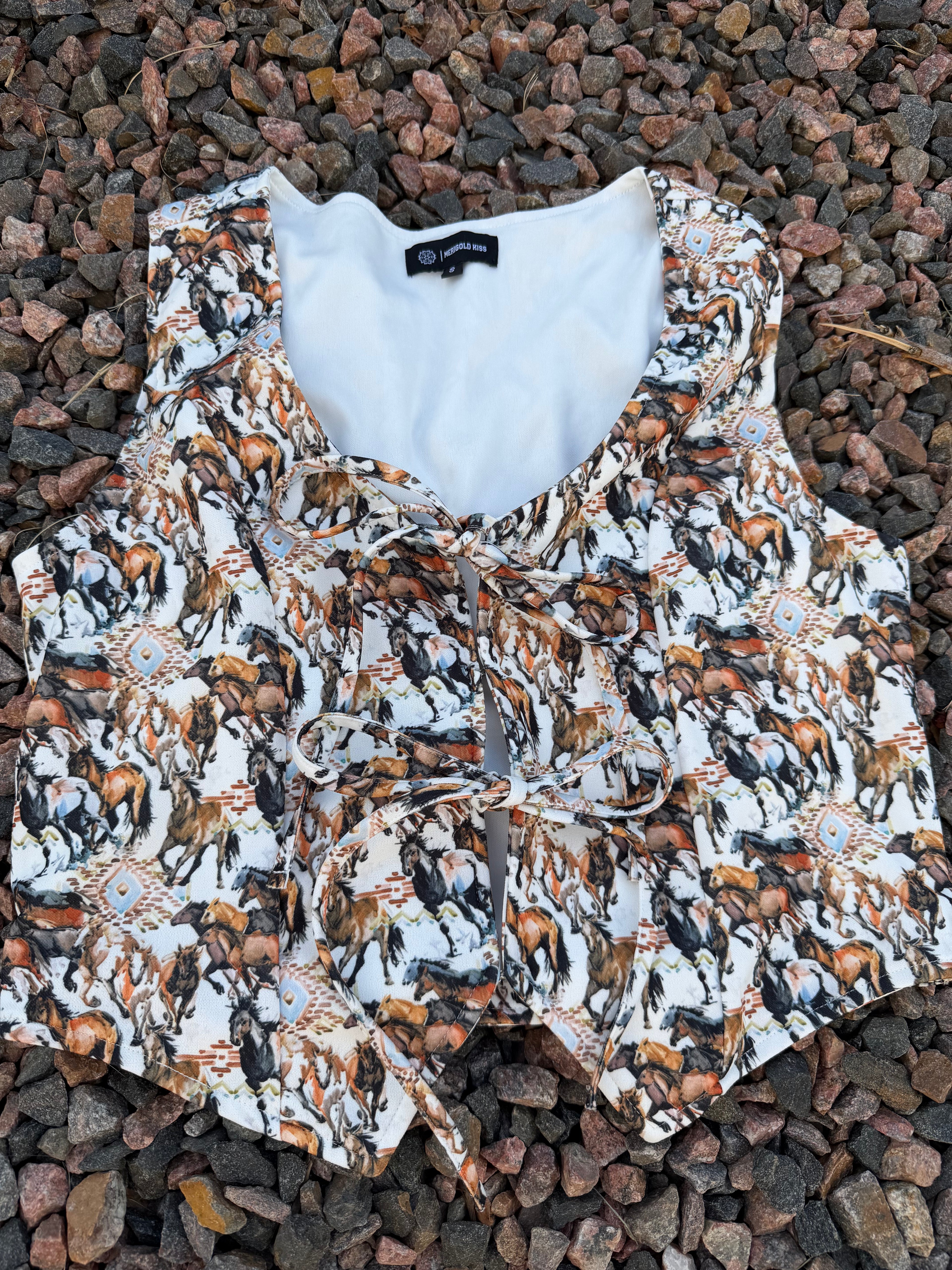 Marigold Kiss western bow vest 🔥 small