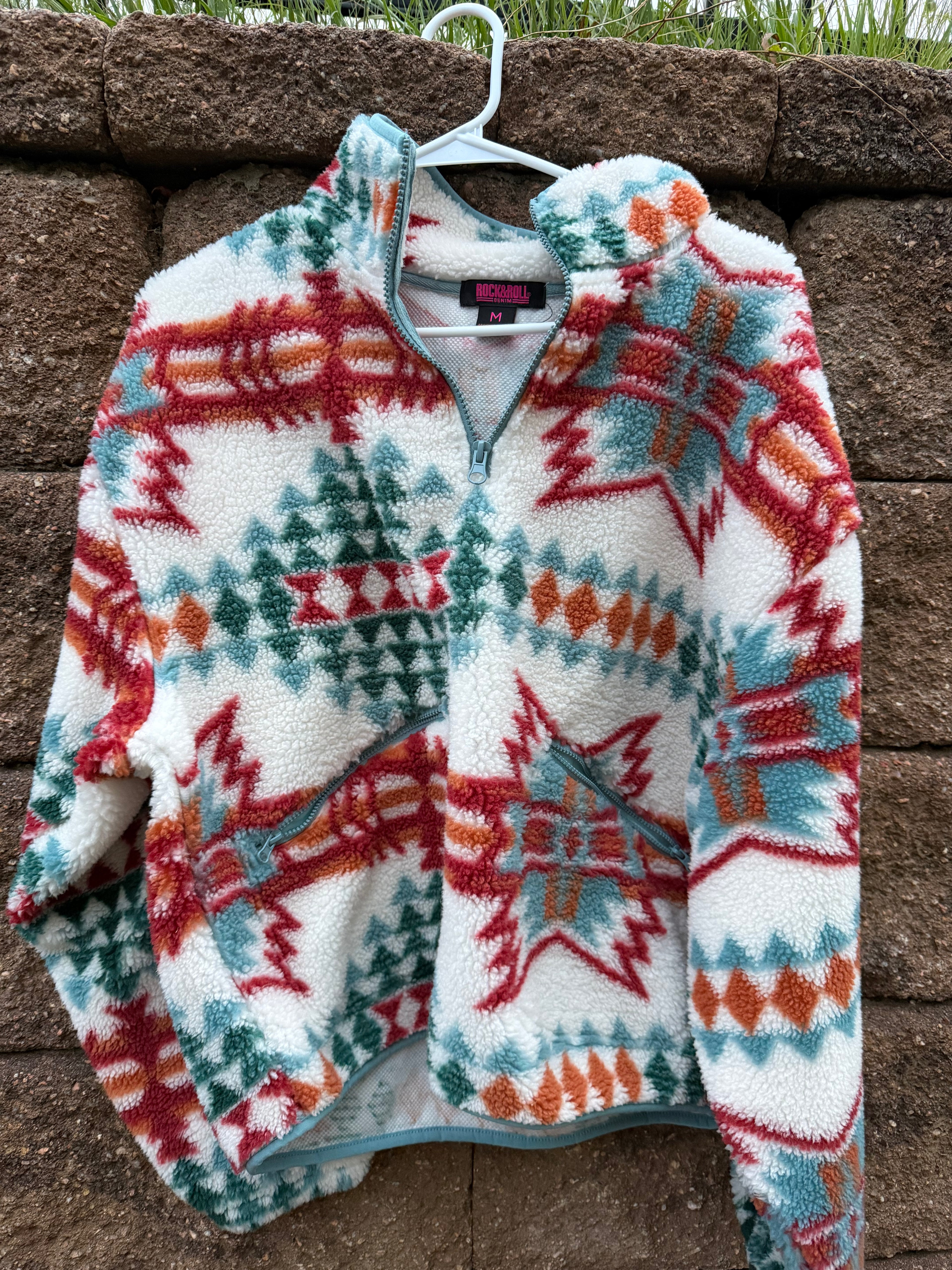Rock and Roll Aztec quarter zip 🤩 medium