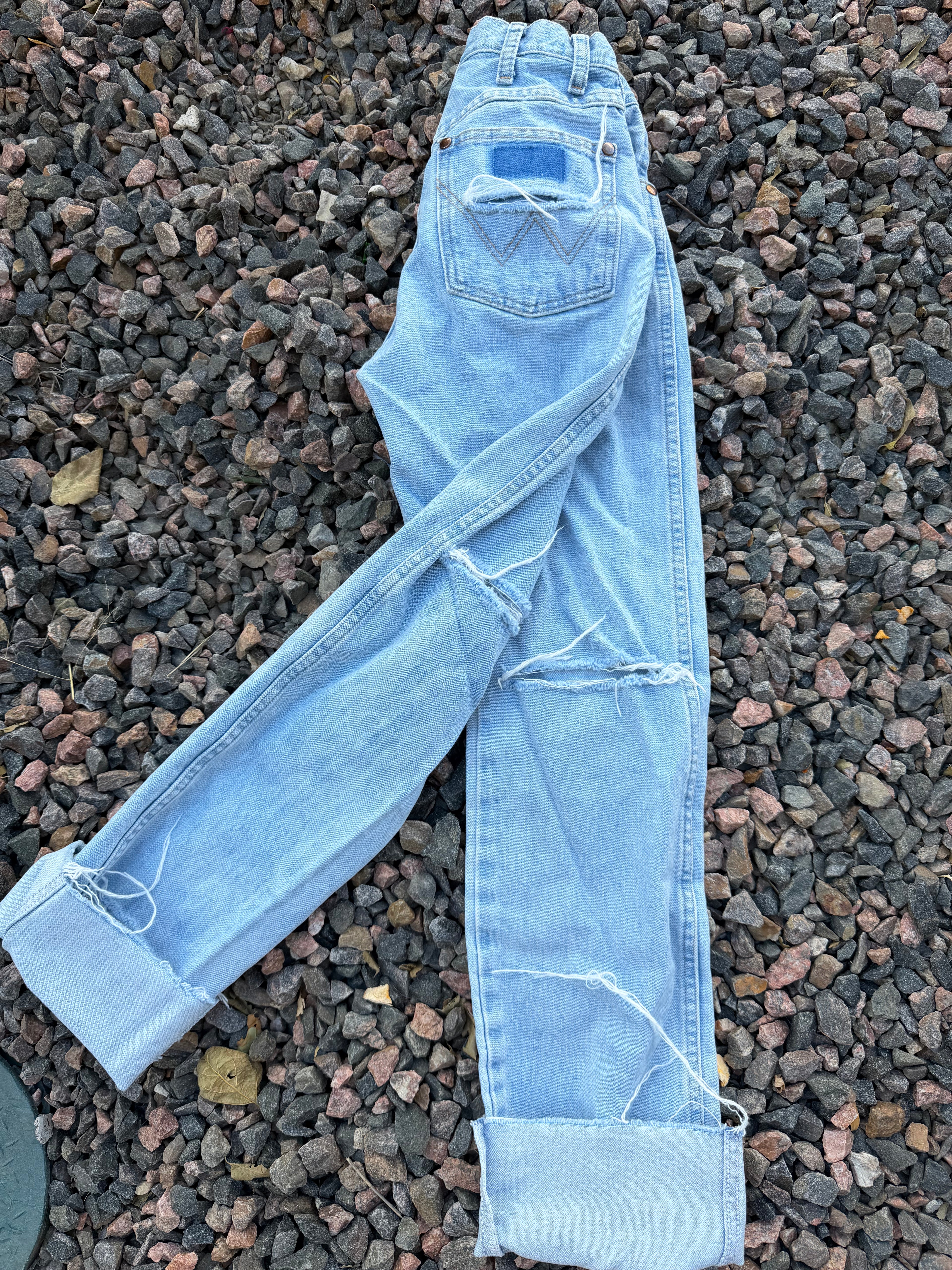 Custom ultra high rise distressed wrangler 🤩