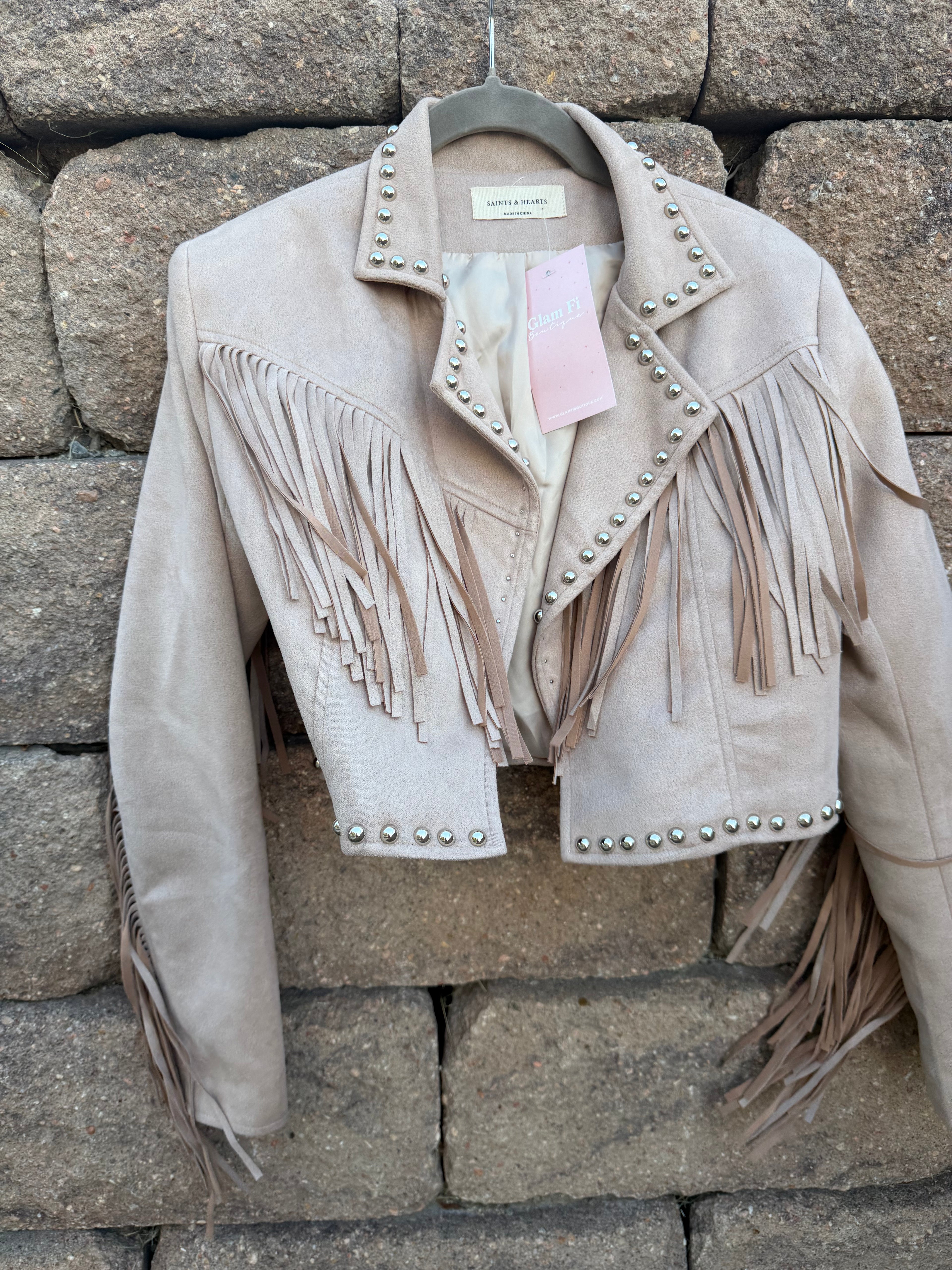 Studded fringe Saints and Hearts suede cropped jacket 🔥🔥 small (tan)