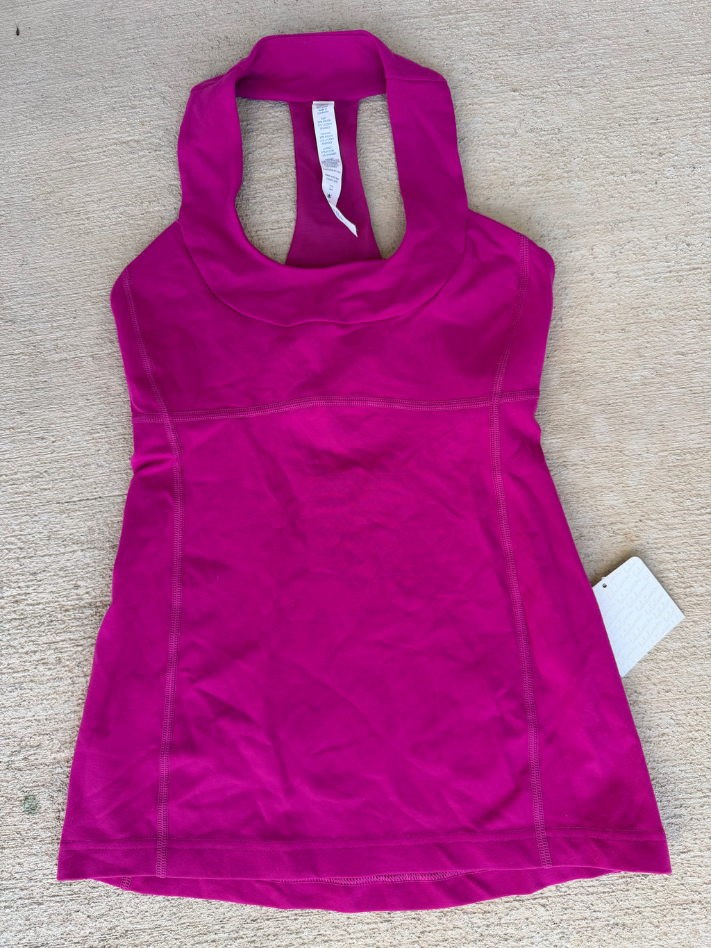 Hot fuschia 💖 Lulu lemon scoop neck tank size 4