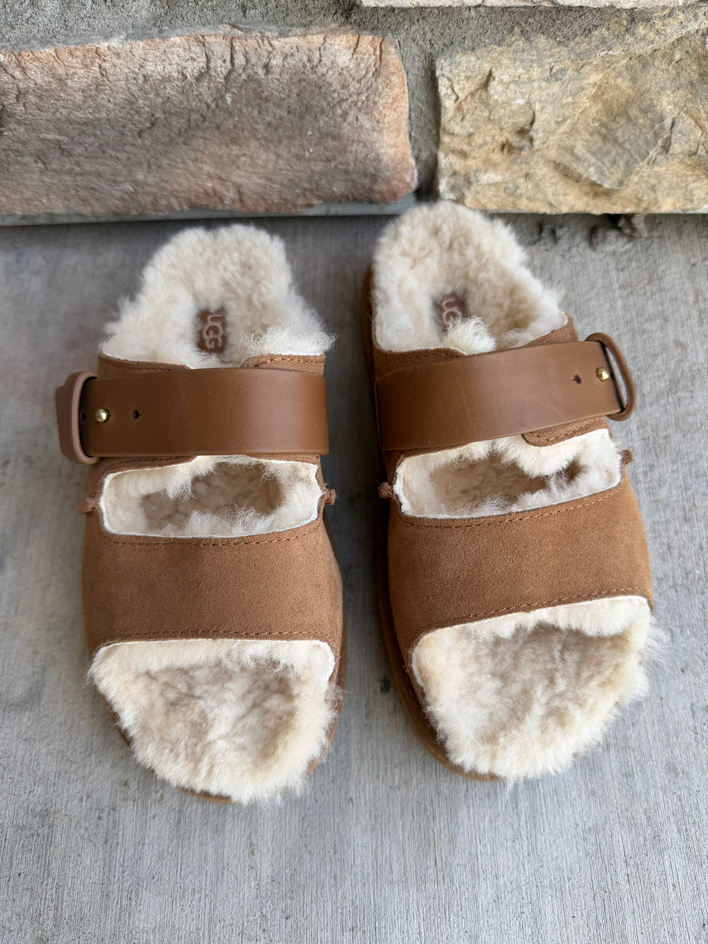 UGG Women's Greenport Strap Slide Chestnut 🍁🍂🍁 size 5