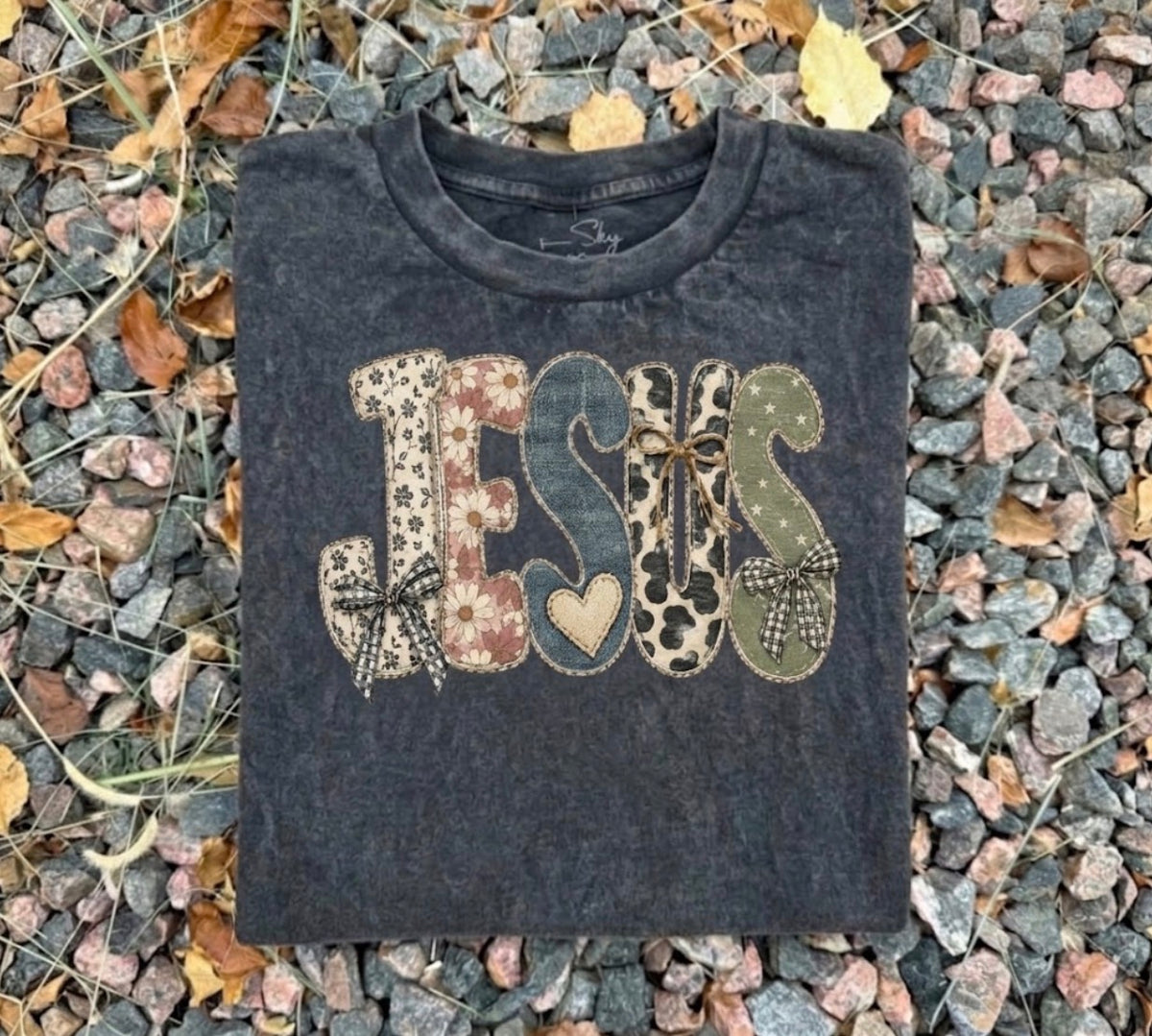 JESUS patchwork tee 🔥