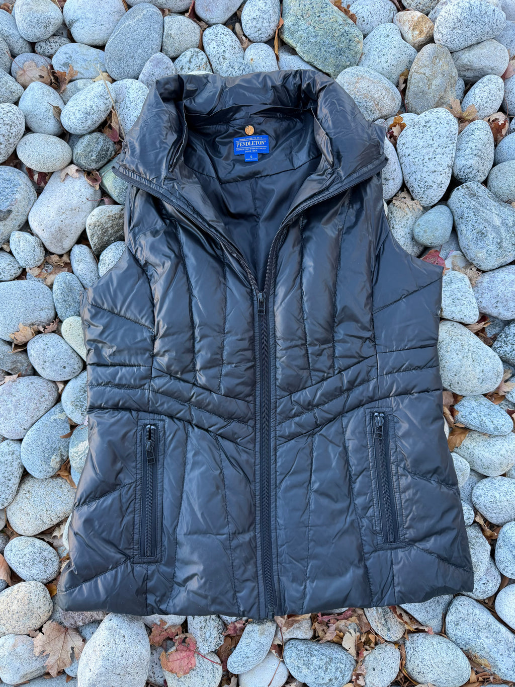 🔥 Pendleton down puffer vest 🍂 small (full zip)