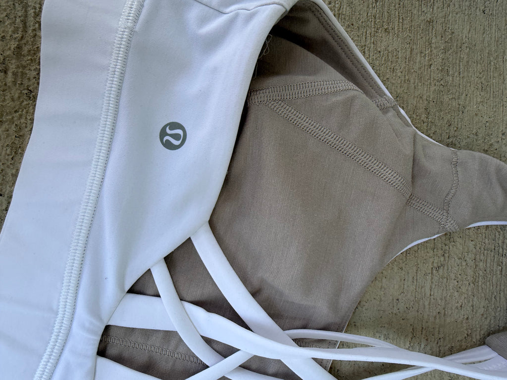 Lulu lemon 🍋 free to be bra size 8